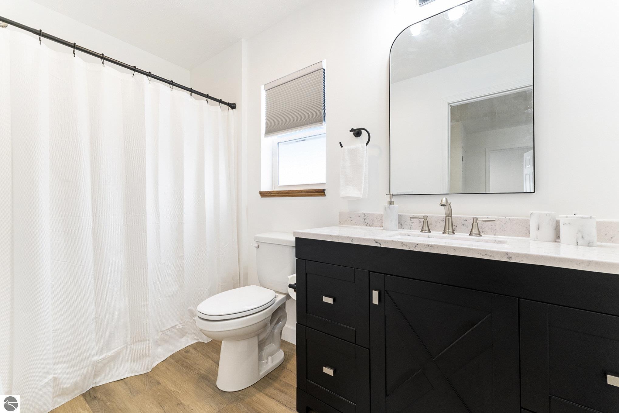 258 Thrive Boulevard # 9
