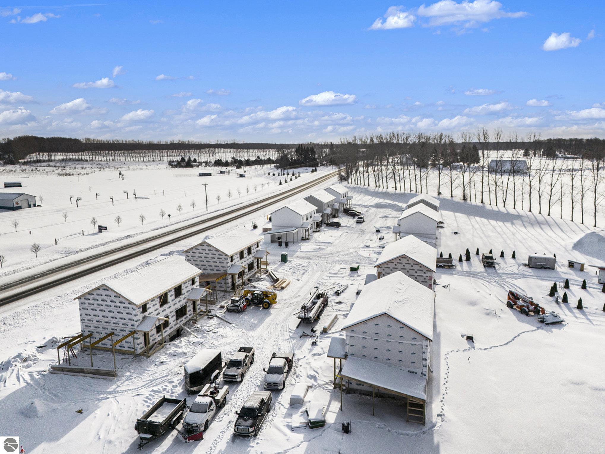 258 Thrive Boulevard # 9