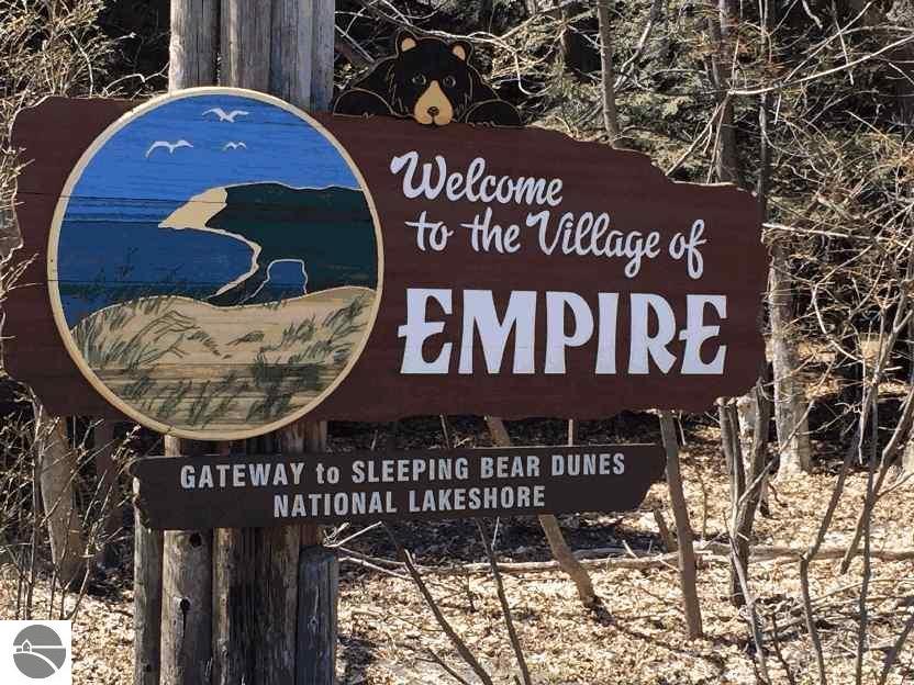 W South Street
