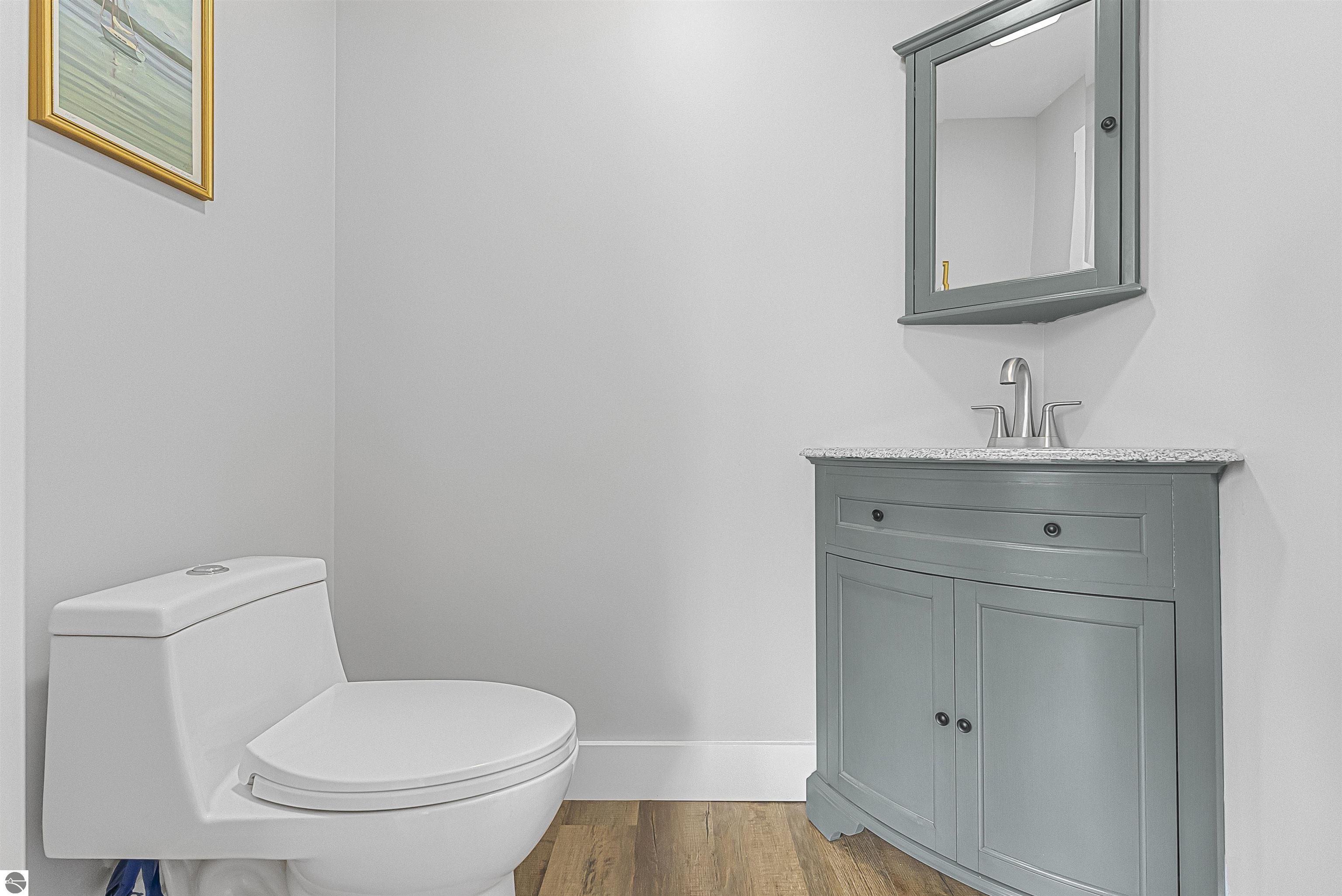 302 W Dresden Street