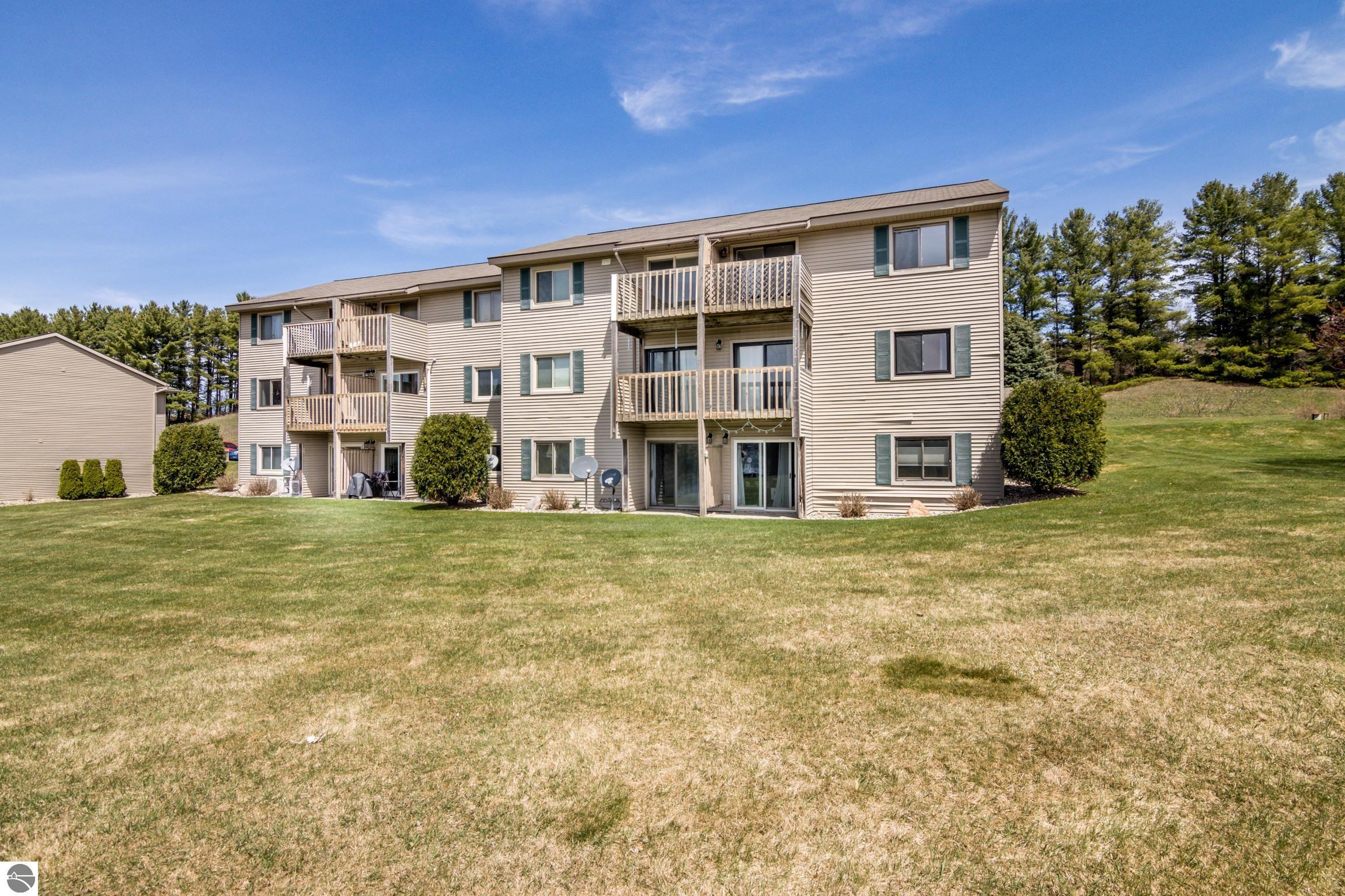 2703 Green Meadows Drive