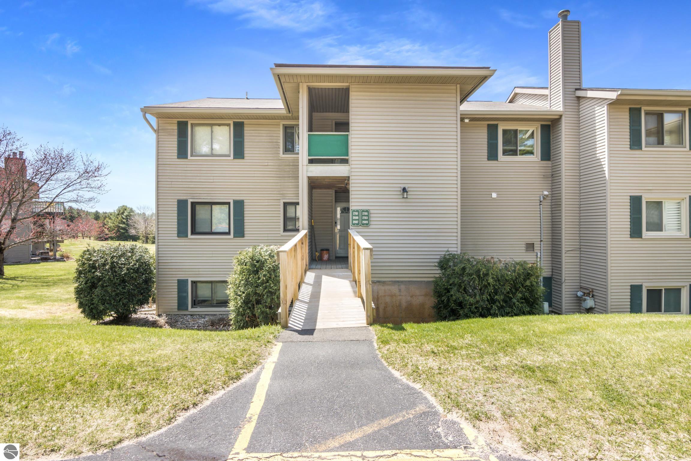 2703 Green Meadows Drive