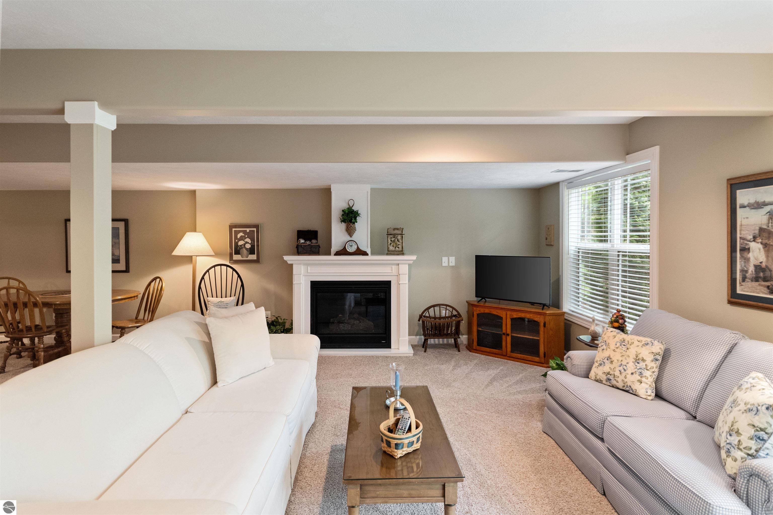 9806 King Fisher Trail