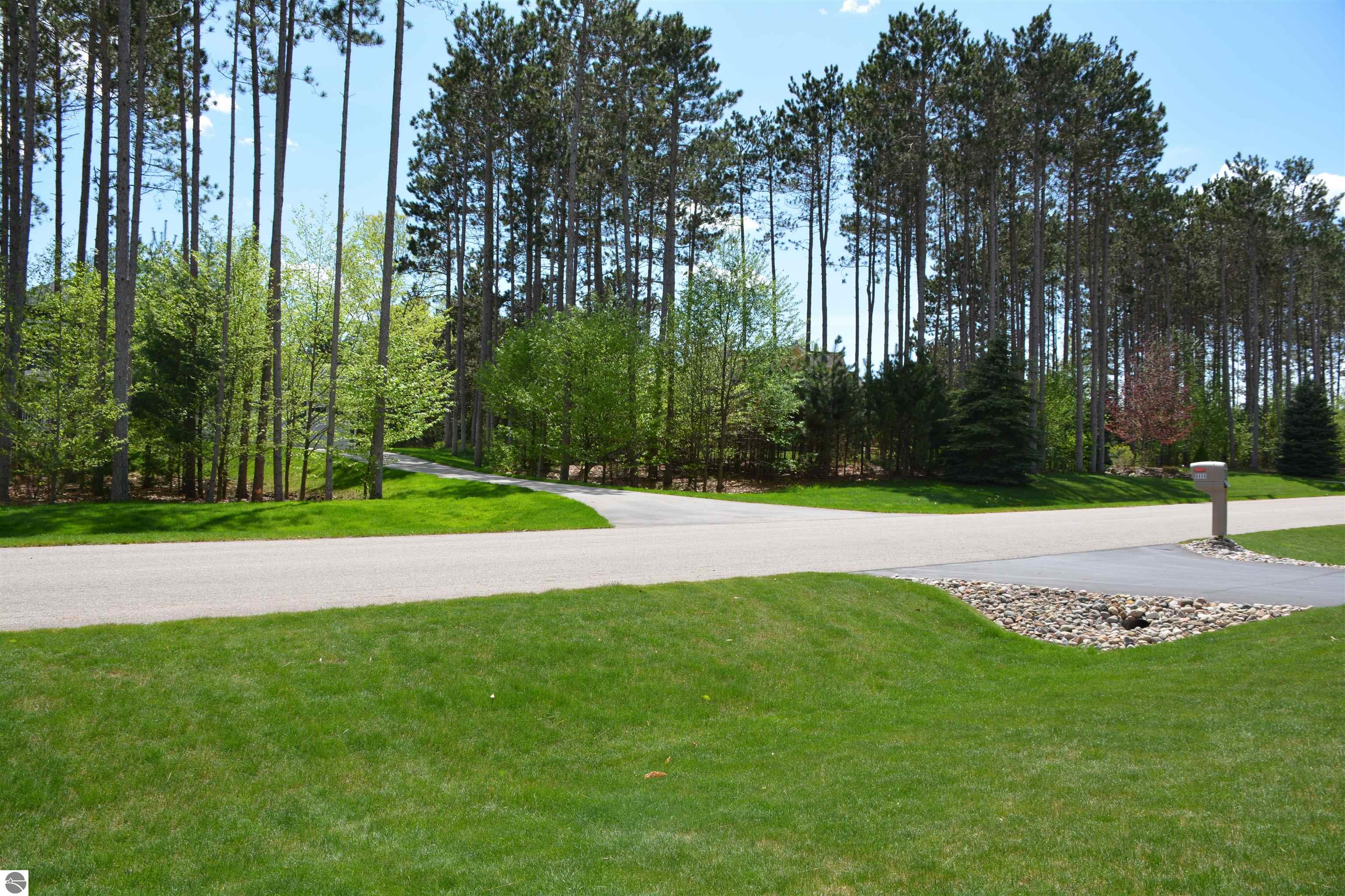 9806 King Fisher Trail