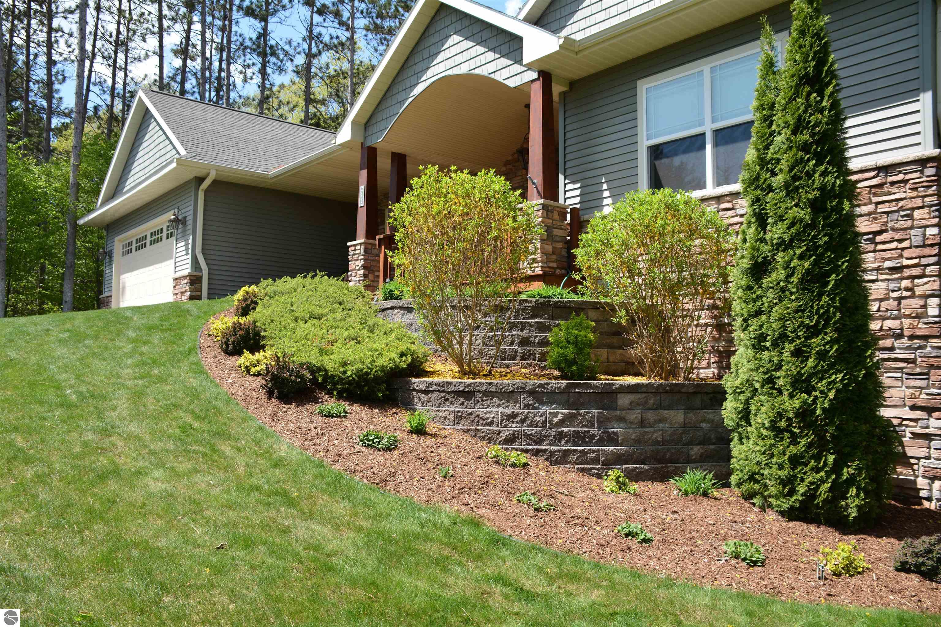 9806 King Fisher Trail