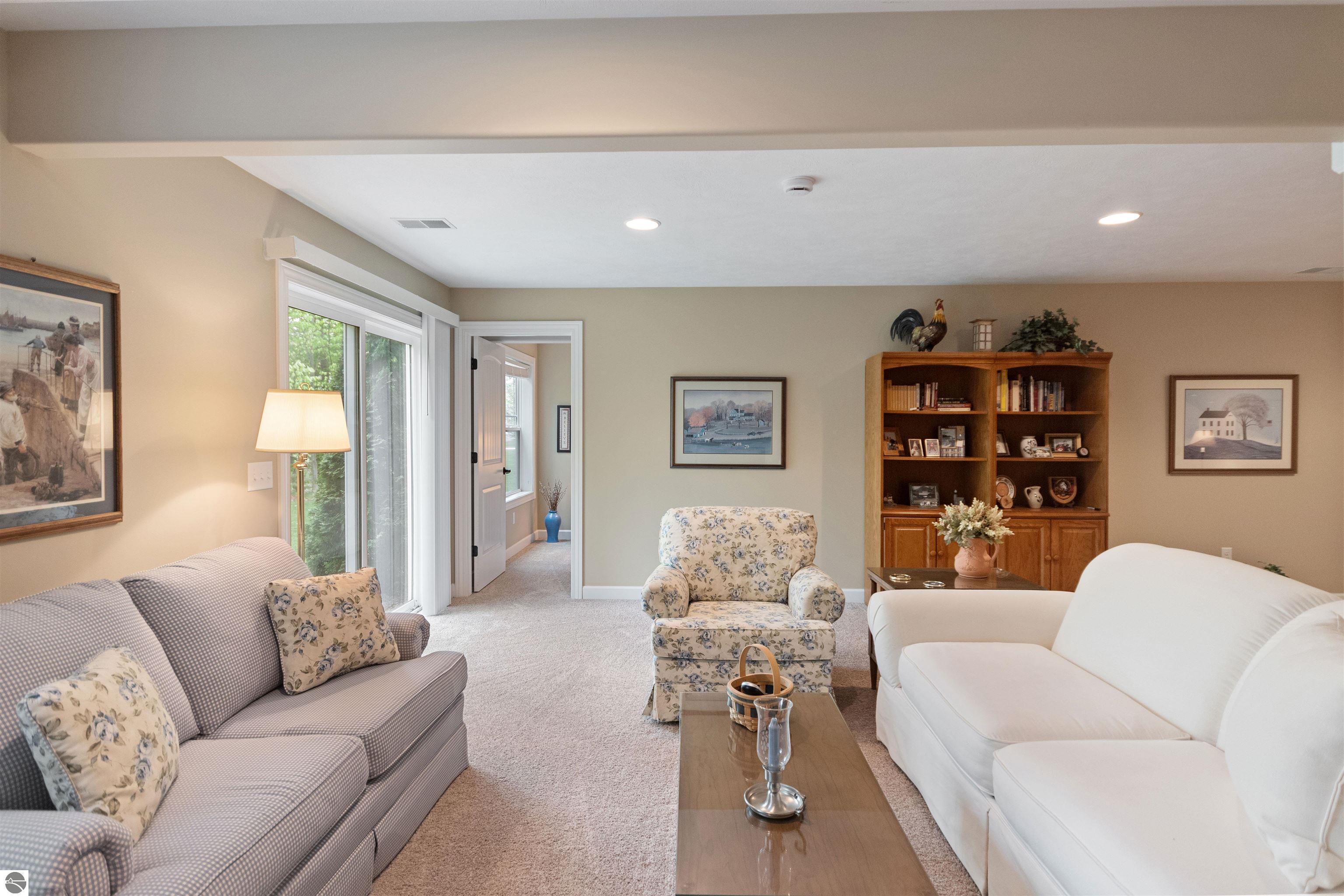 9806 King Fisher Trail