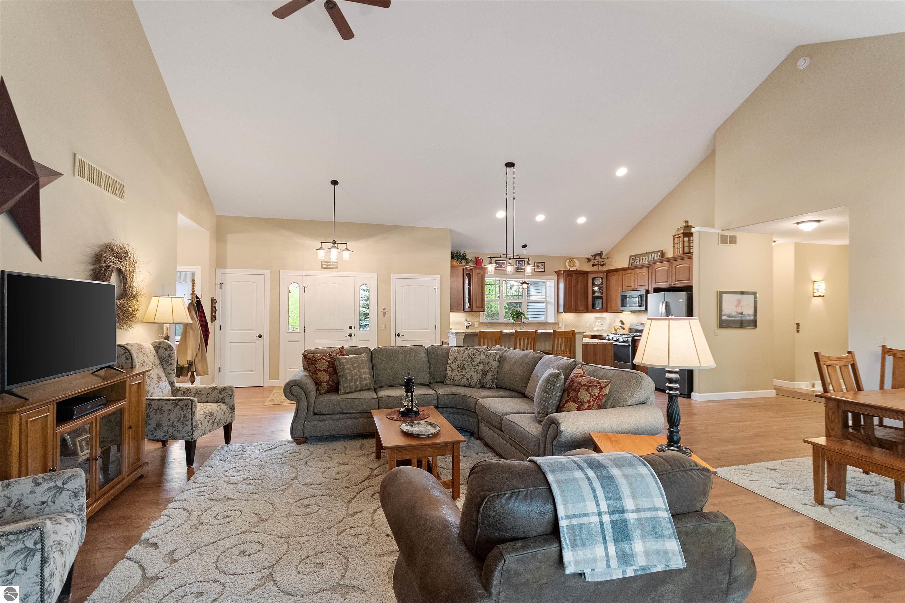 9806 King Fisher Trail