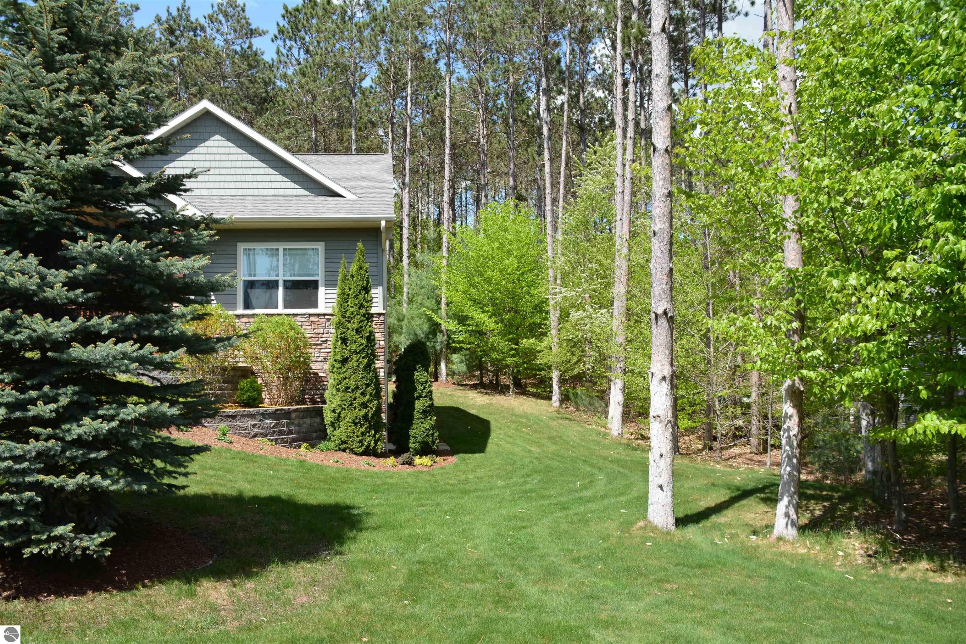 9806 King Fisher Trail