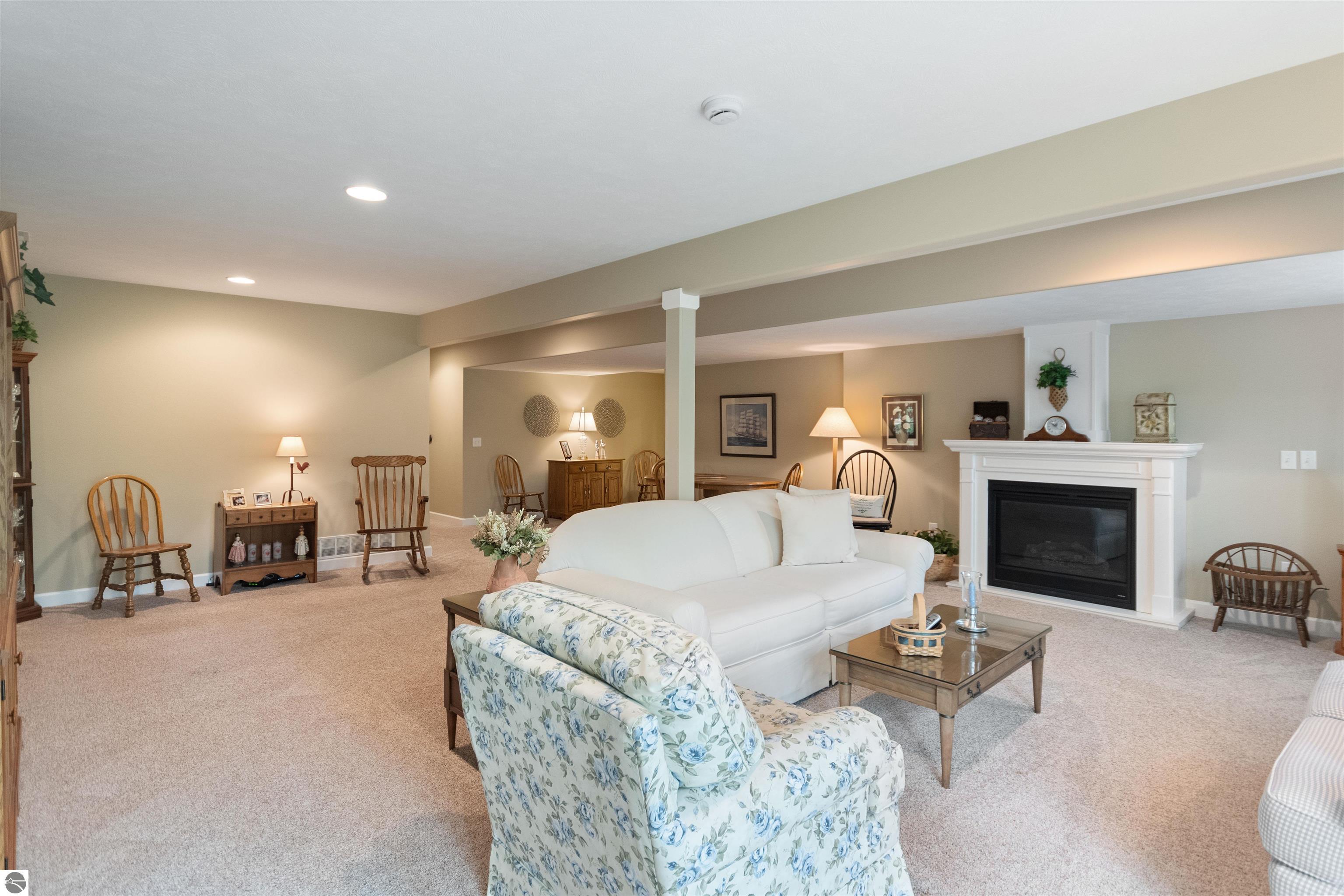 9806 King Fisher Trail