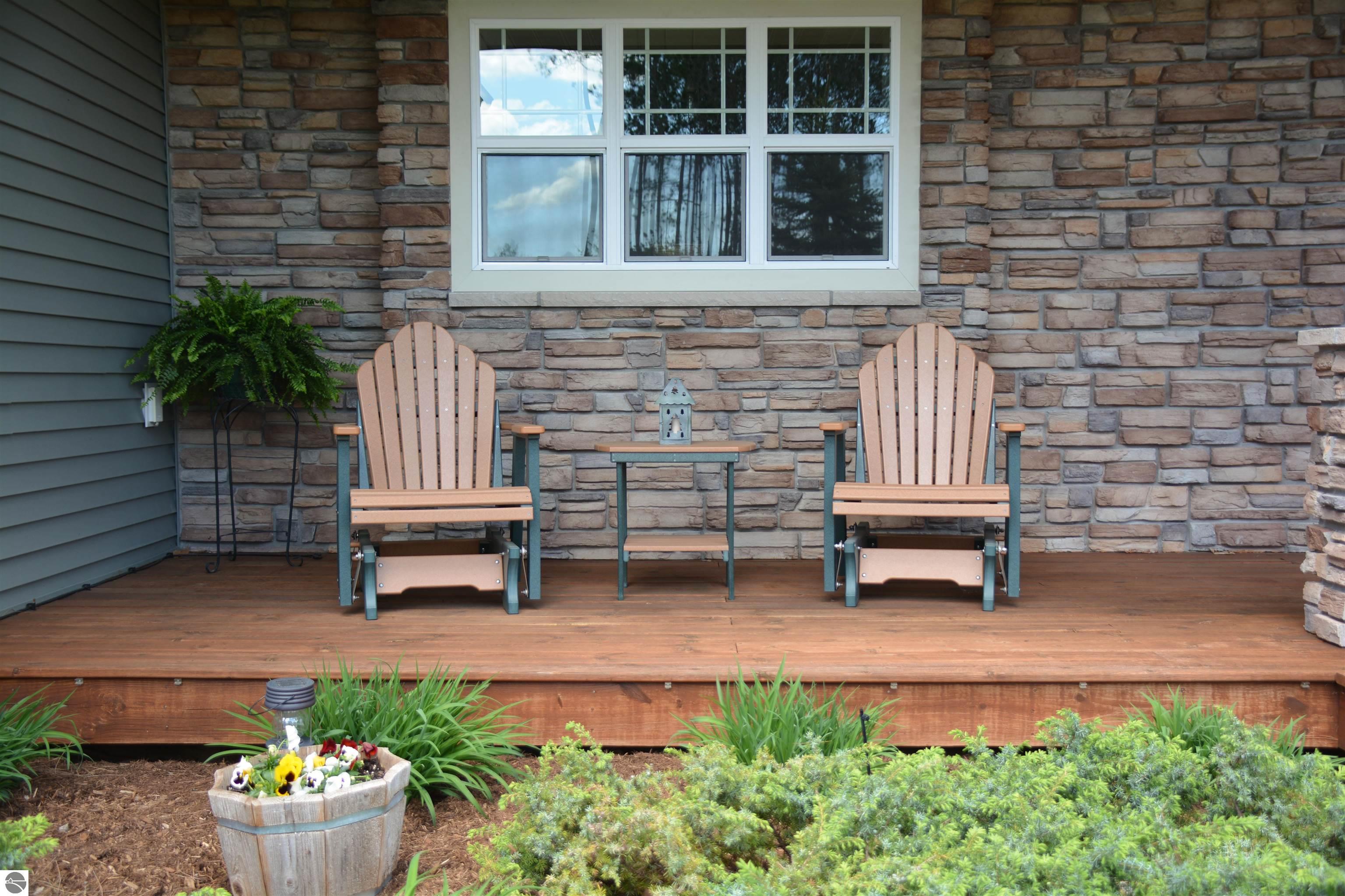 9806 King Fisher Trail