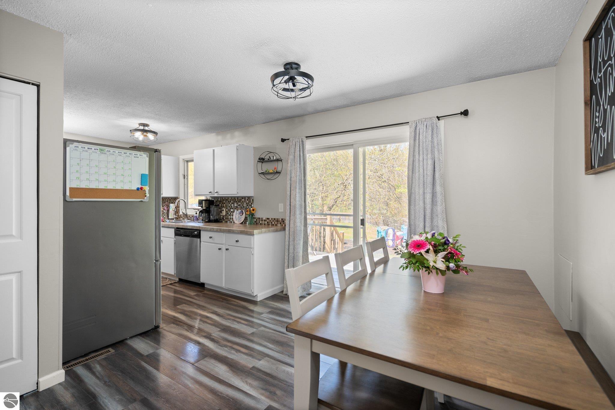 1905 Cottontail Drive