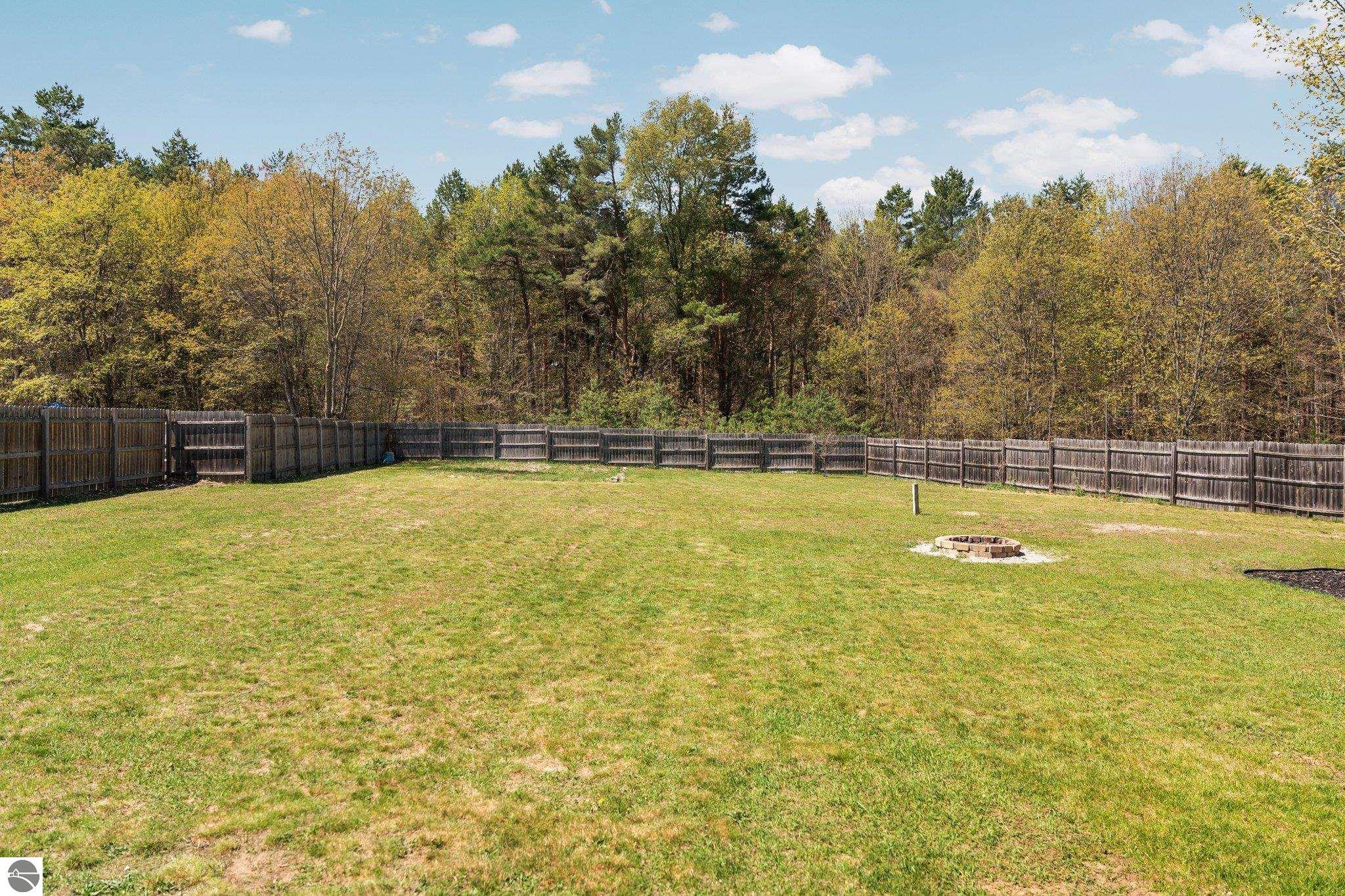 1905 Cottontail Drive