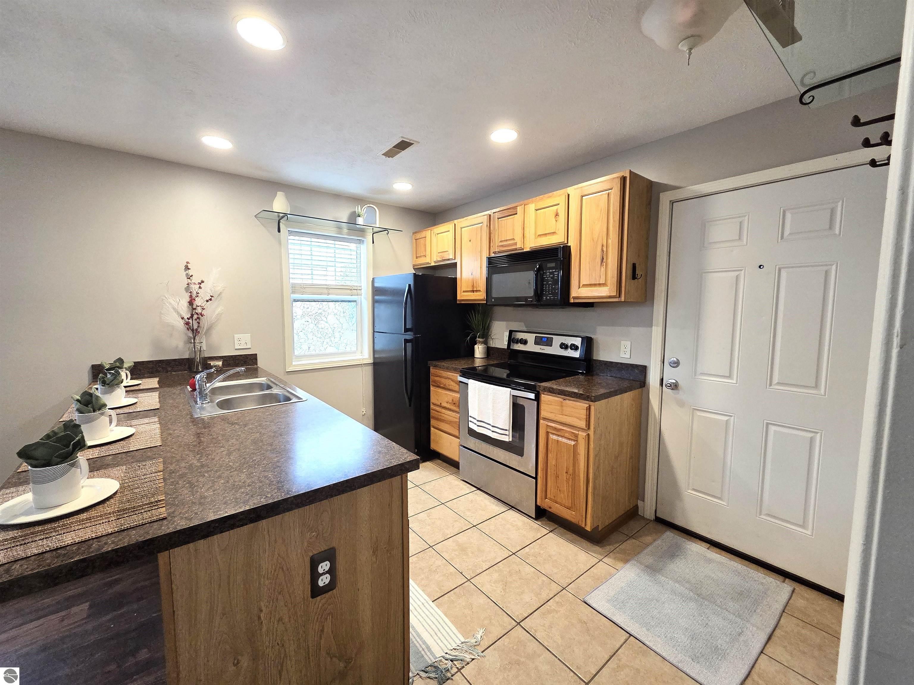 1058 Weathervane Place