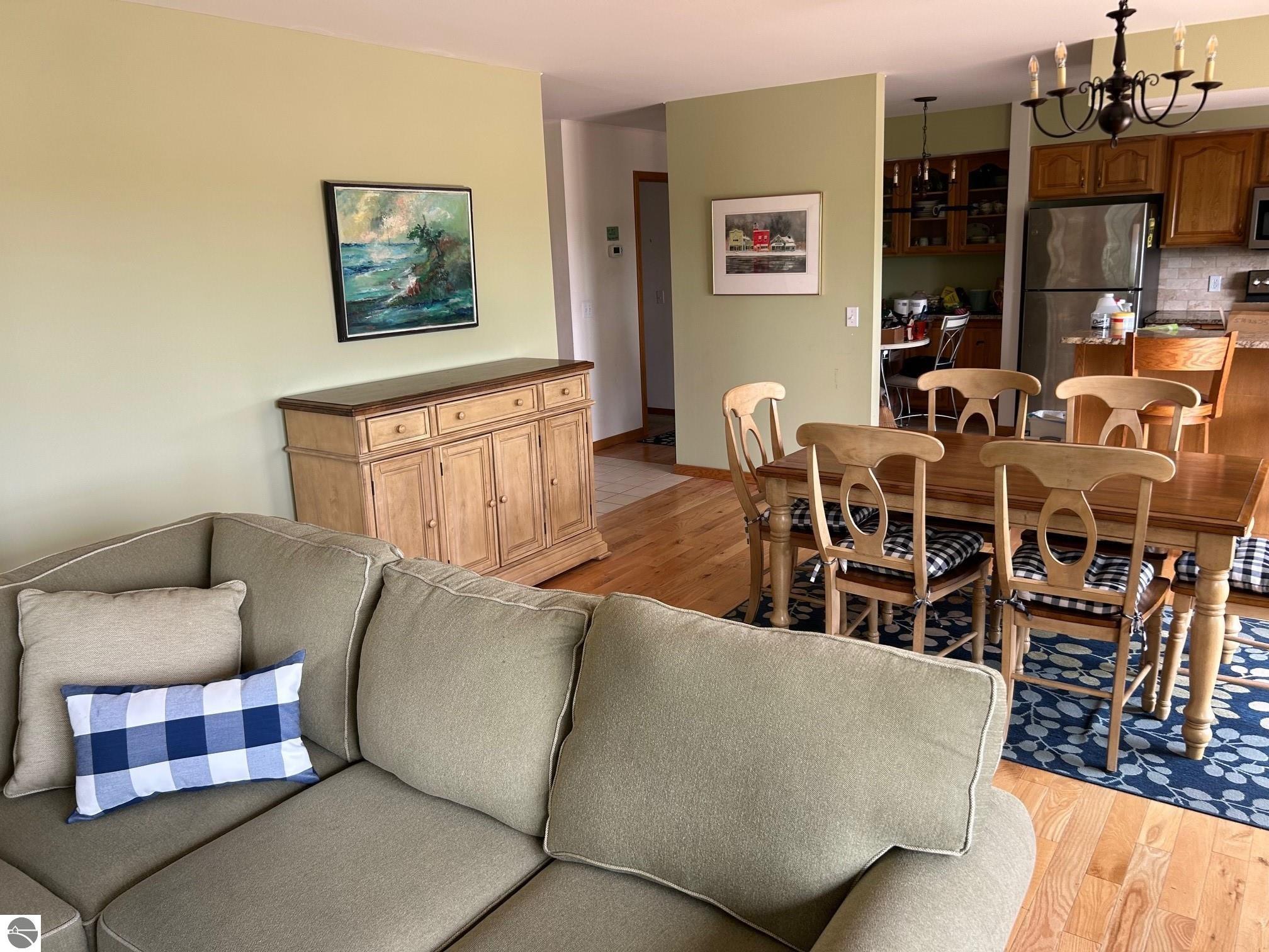 1551 S Donnybrook Road