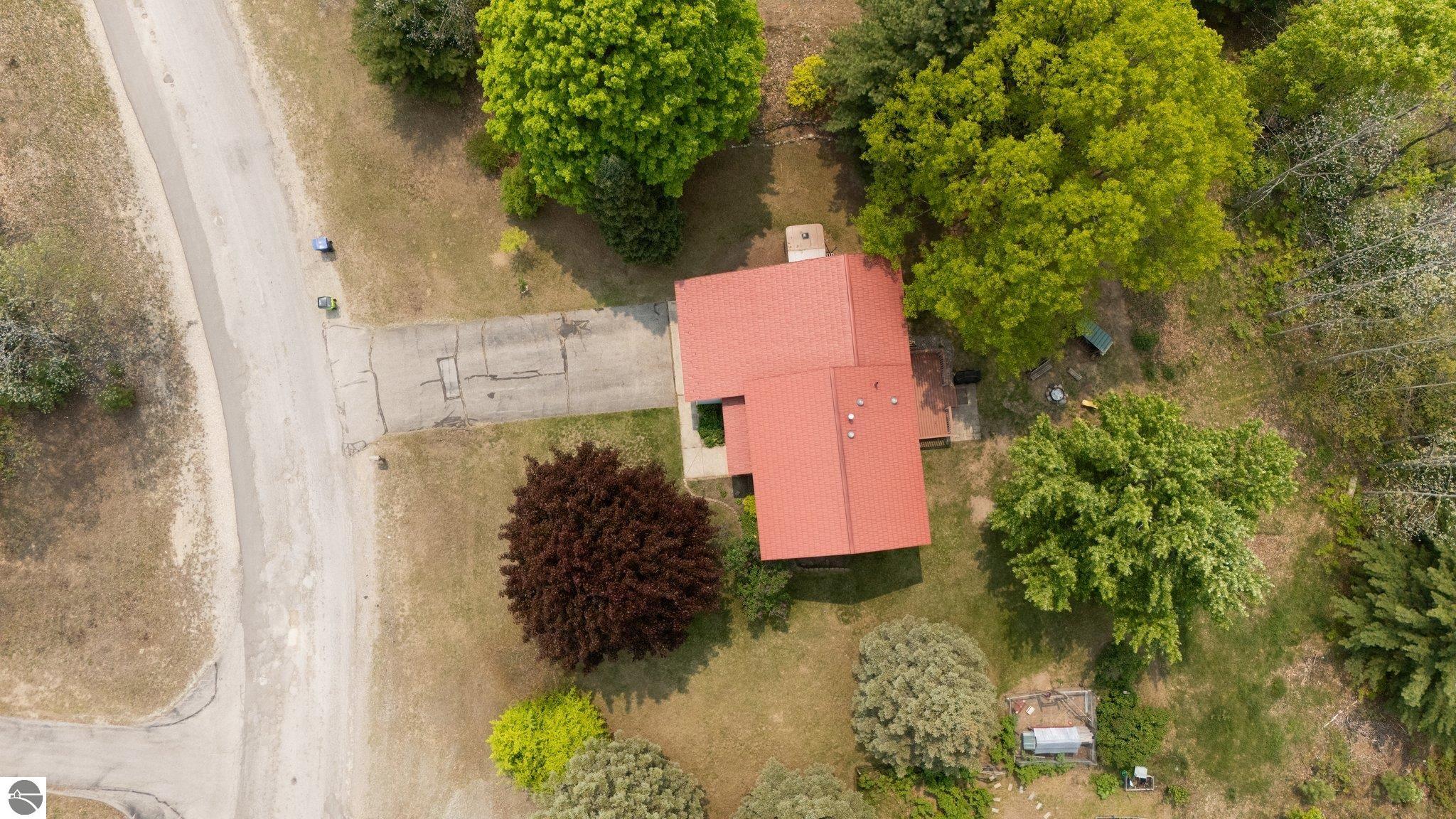 4925 Hampshire Drive