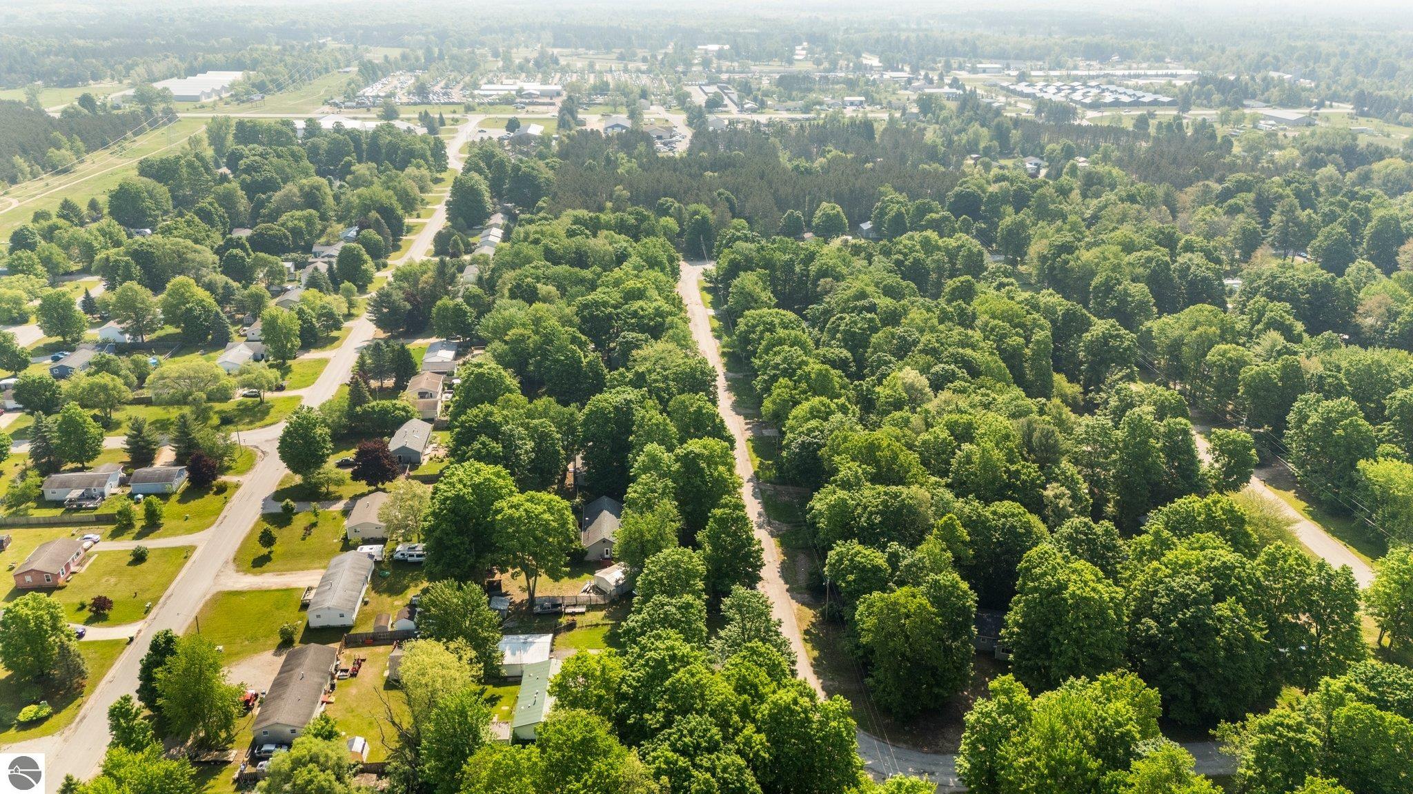 4442 N Ironwood Drive