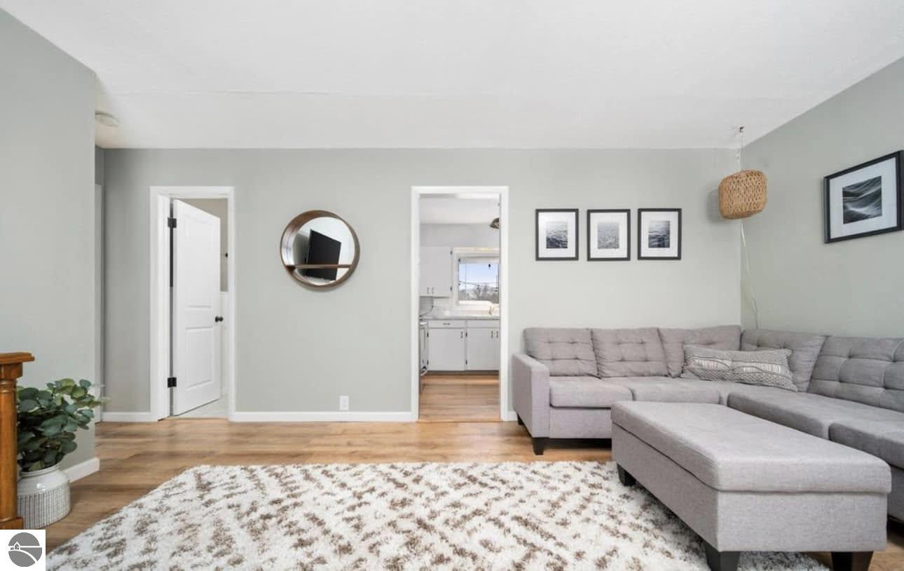 1031 E State Street, Traverse City