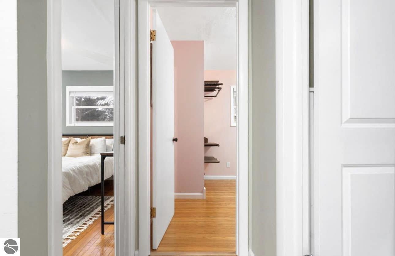 1031 E State Street, Traverse City