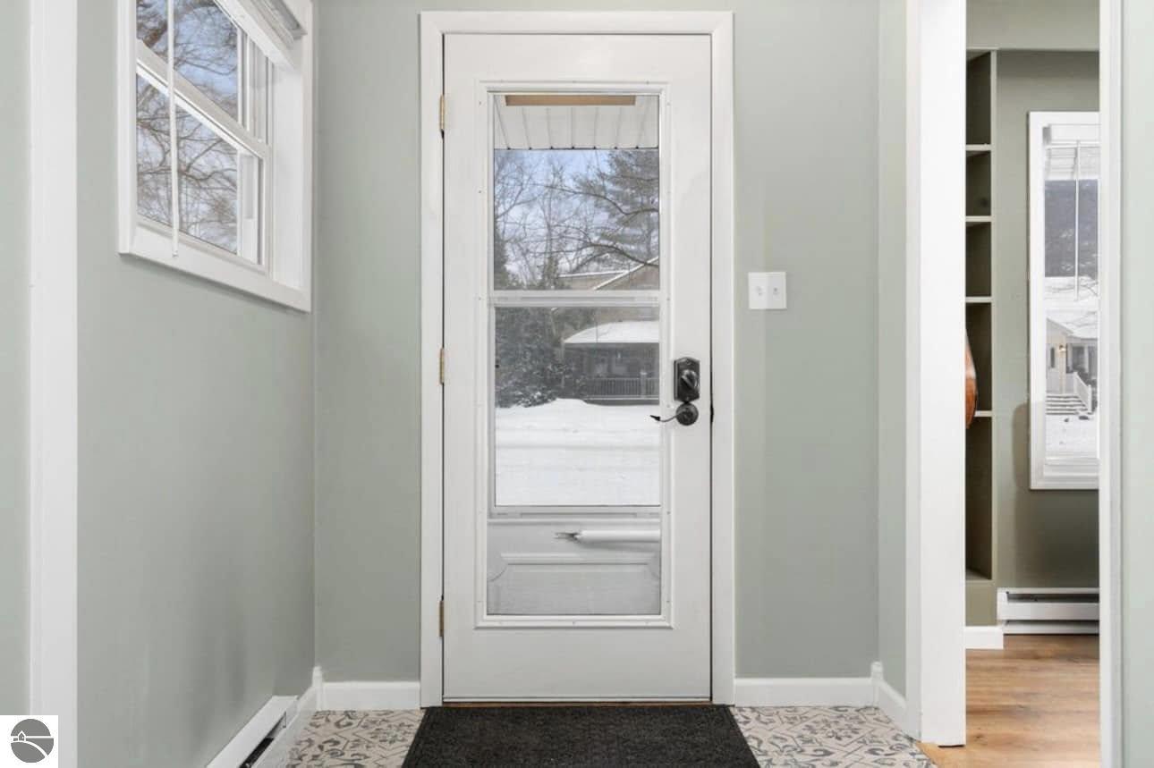 1031 E State Street, Traverse City