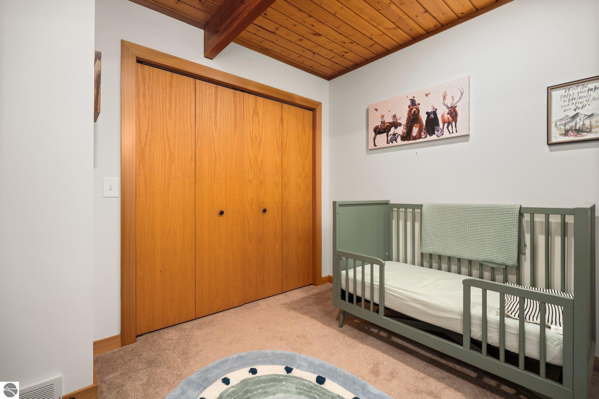 19545 Woodland Trail