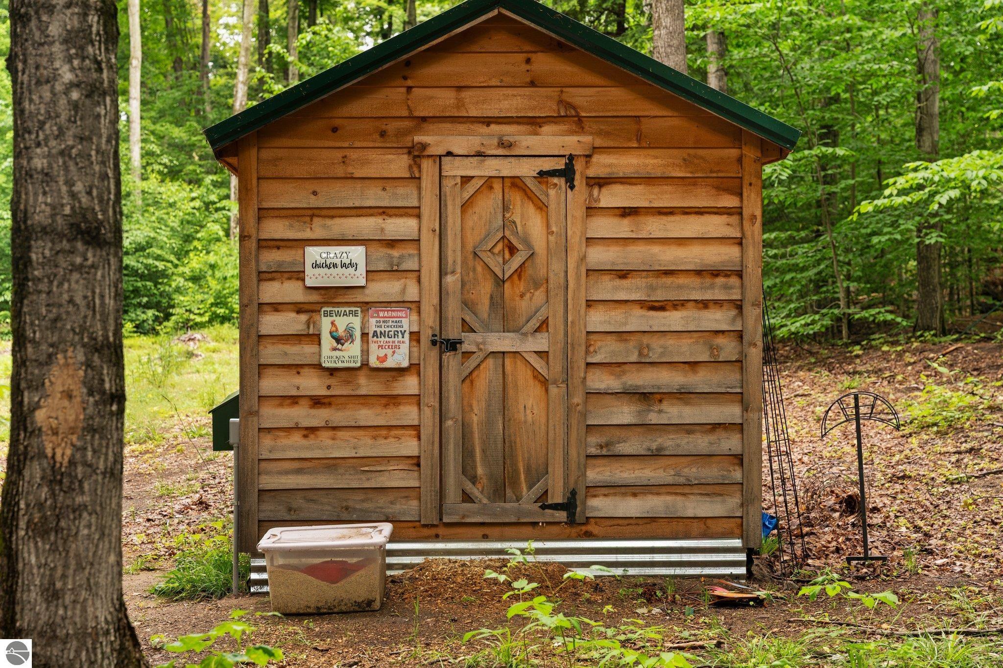 19545 Woodland Trail