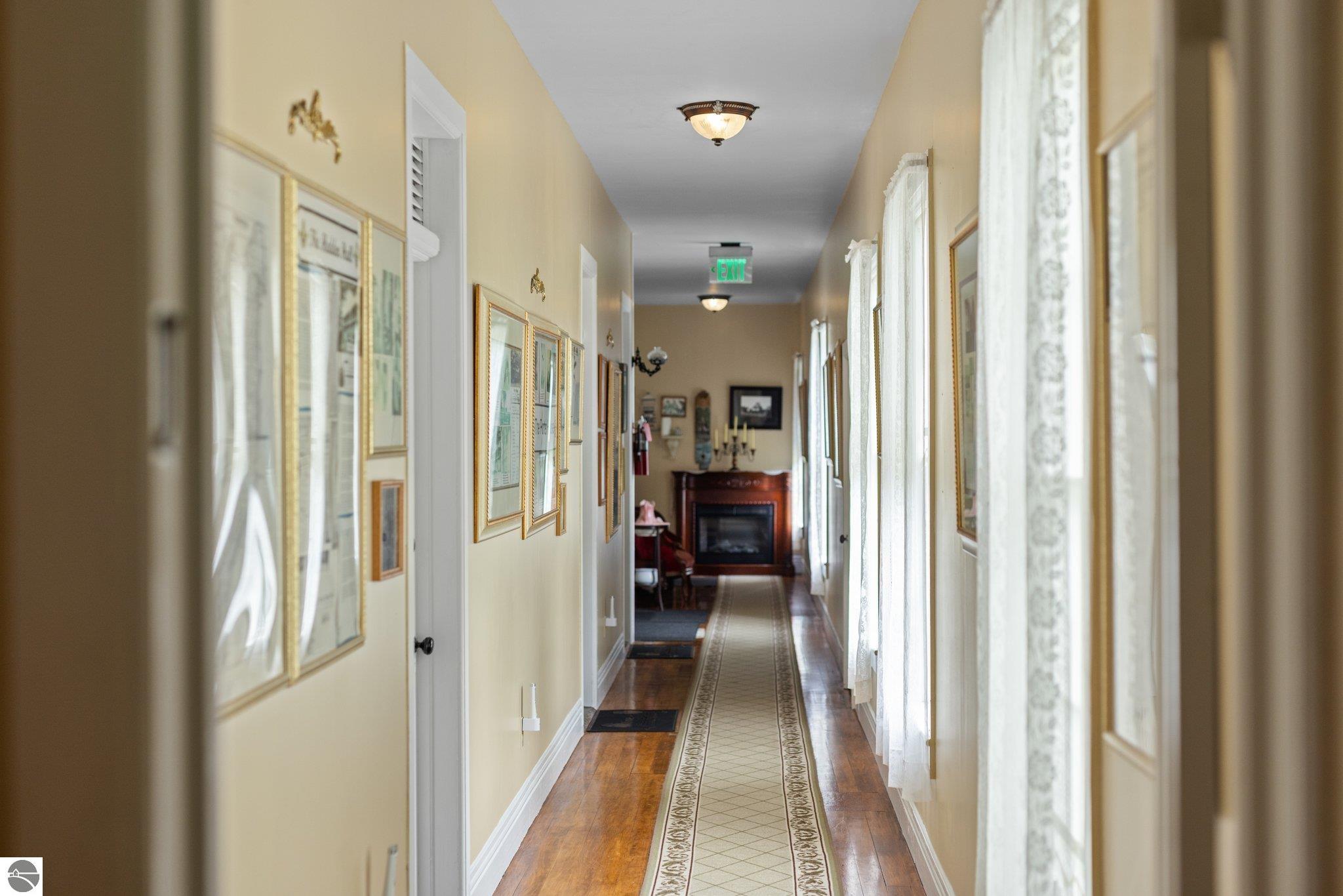 18599 Mission Point