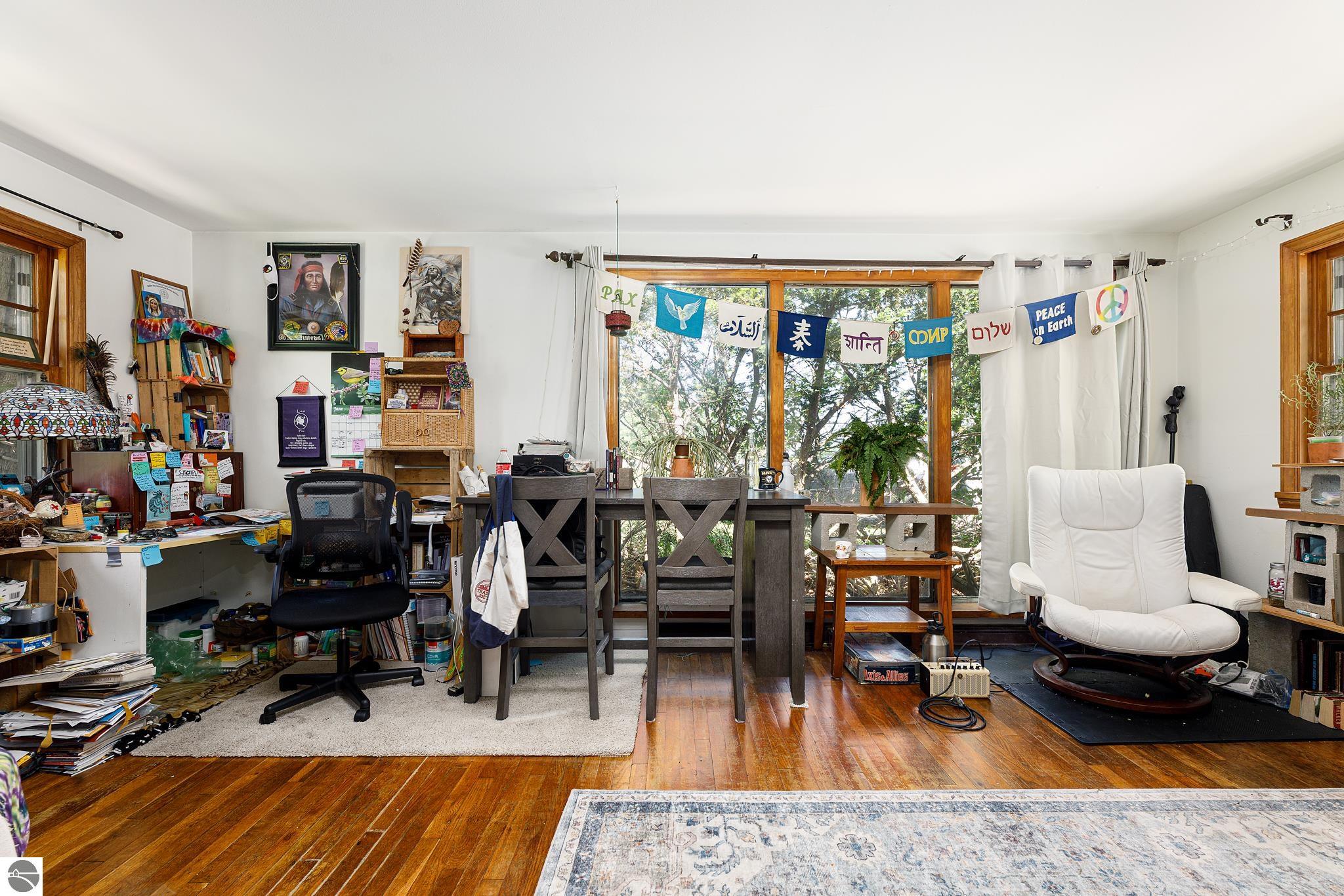 10500 E Traverse Highway