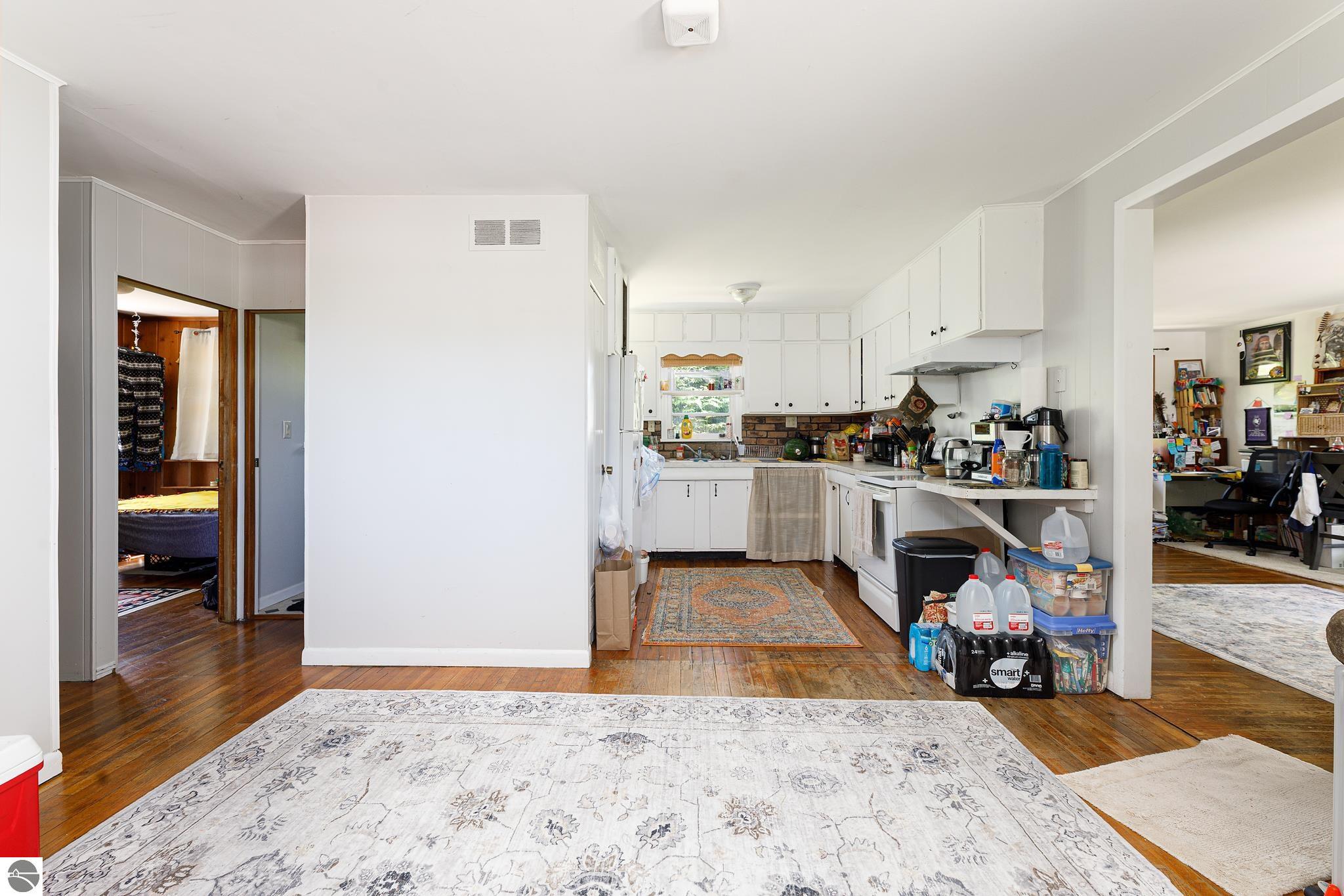 10500 E Traverse Highway