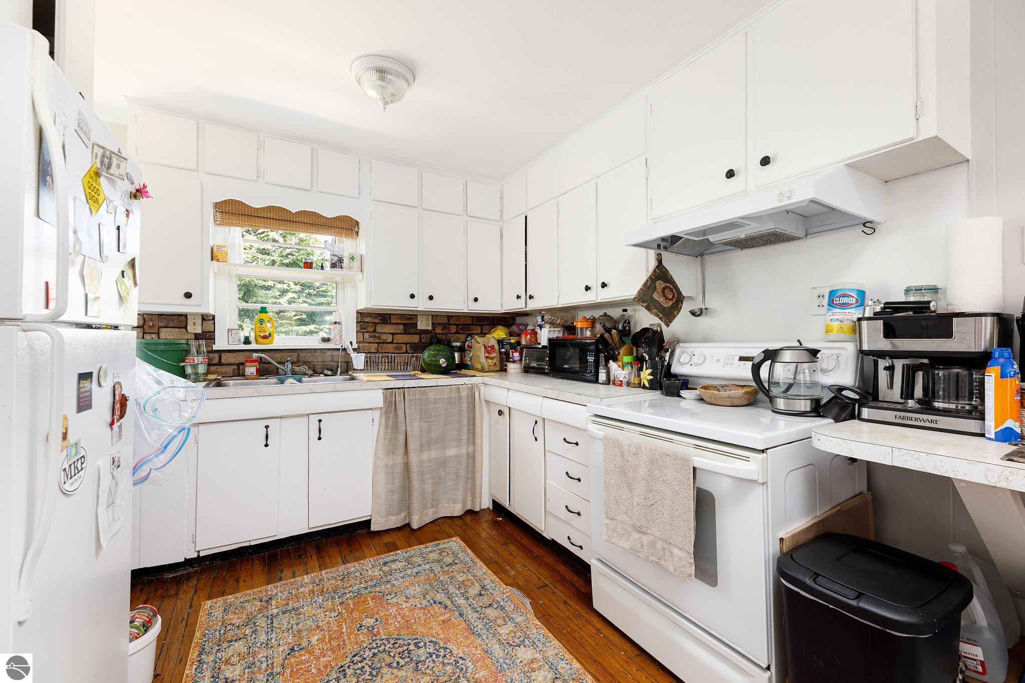 10500 E Traverse Highway