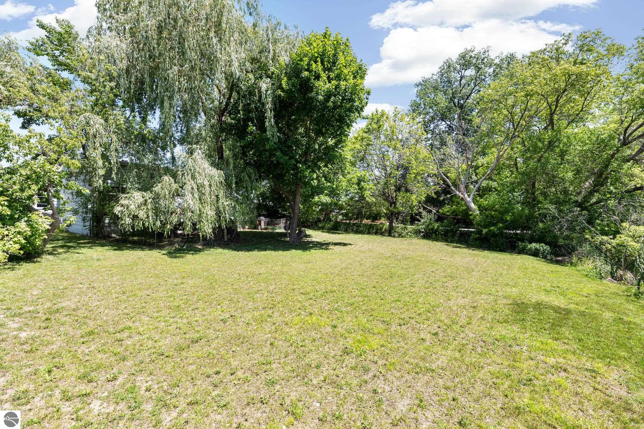 10500 E Traverse Highway