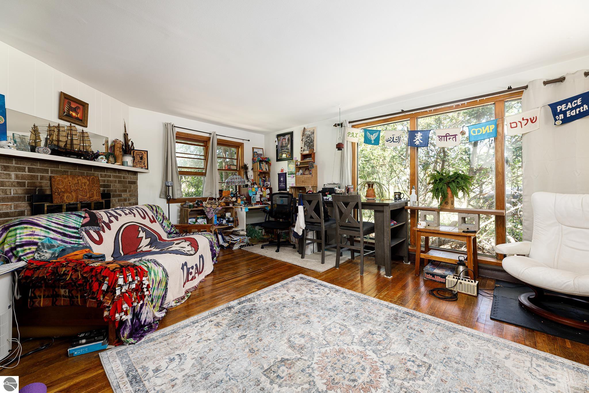 10500 E Traverse Highway