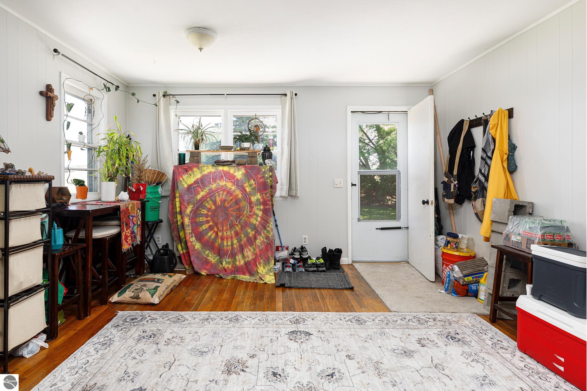 10500 E Traverse Highway