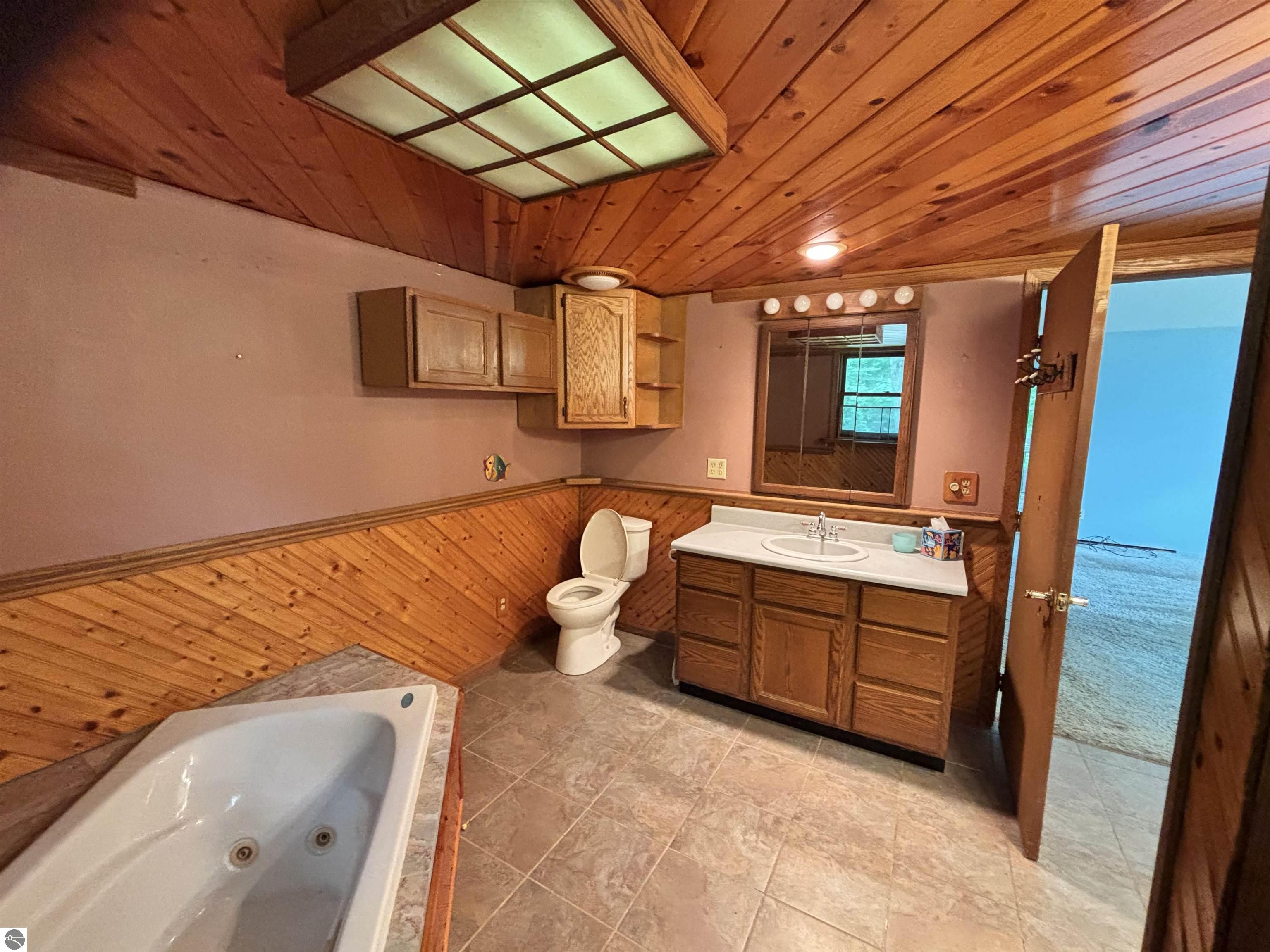 1693 Lake Louise Road