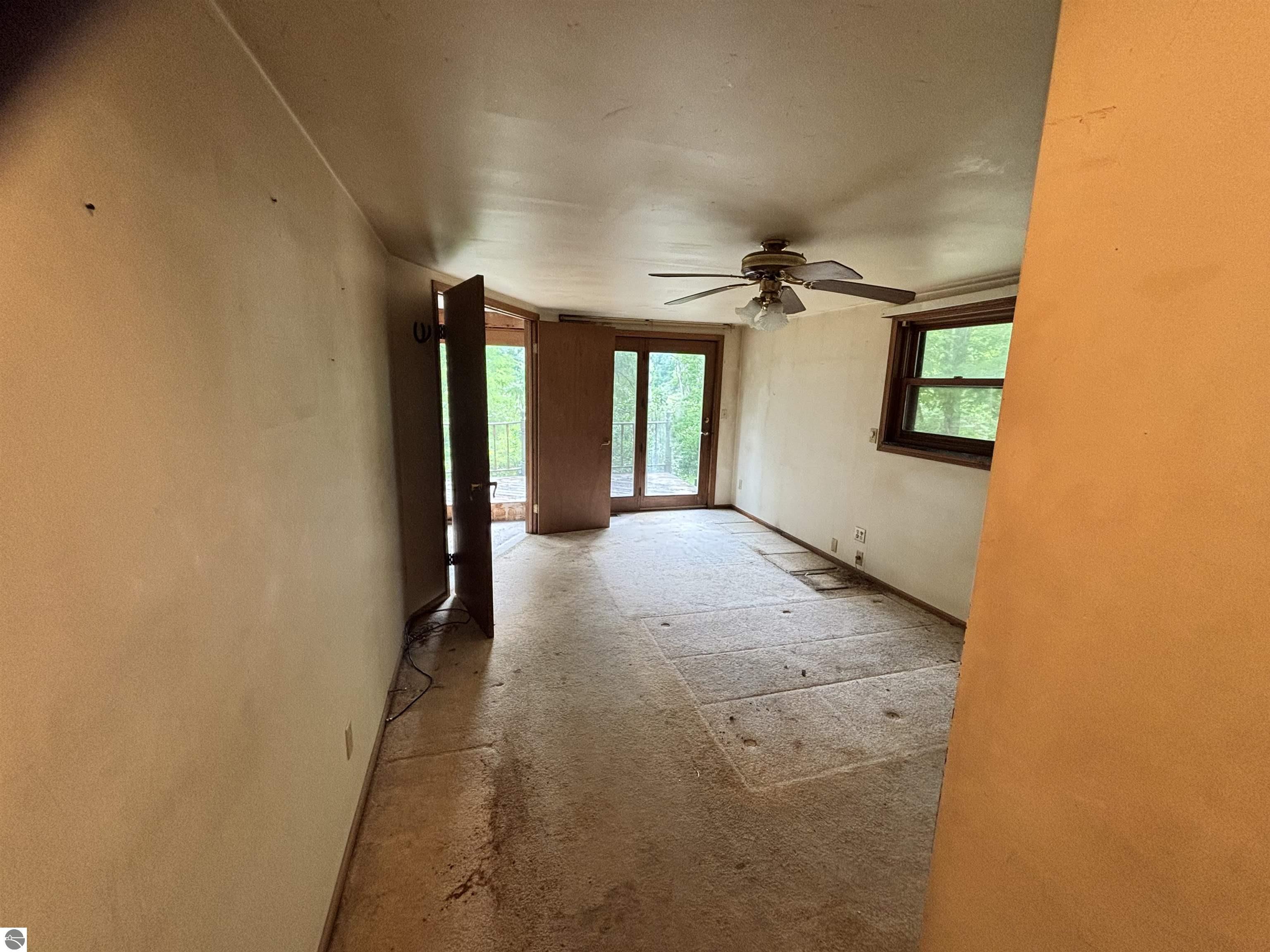 1693 Lake Louise Road