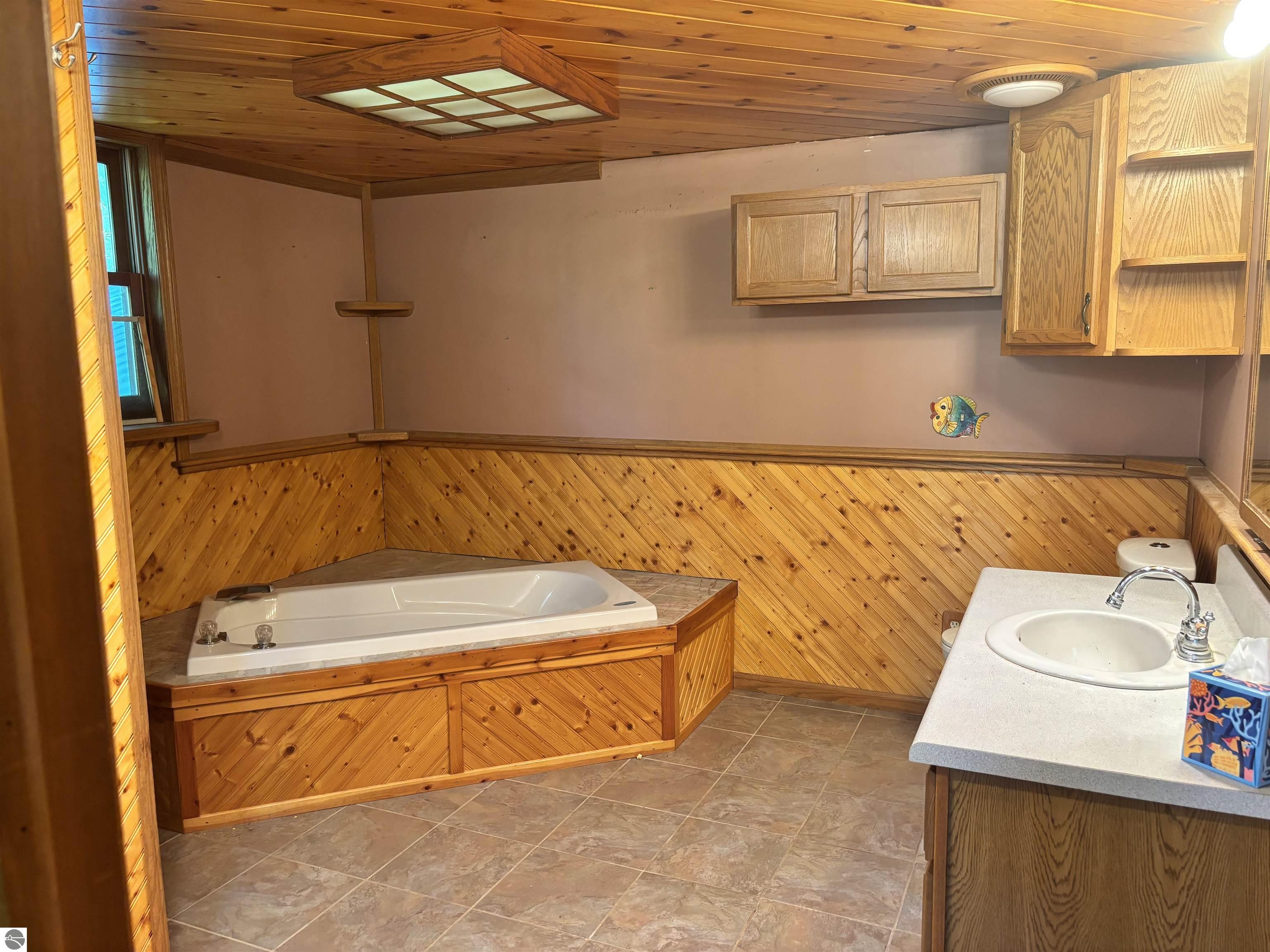 1693 Lake Louise Road