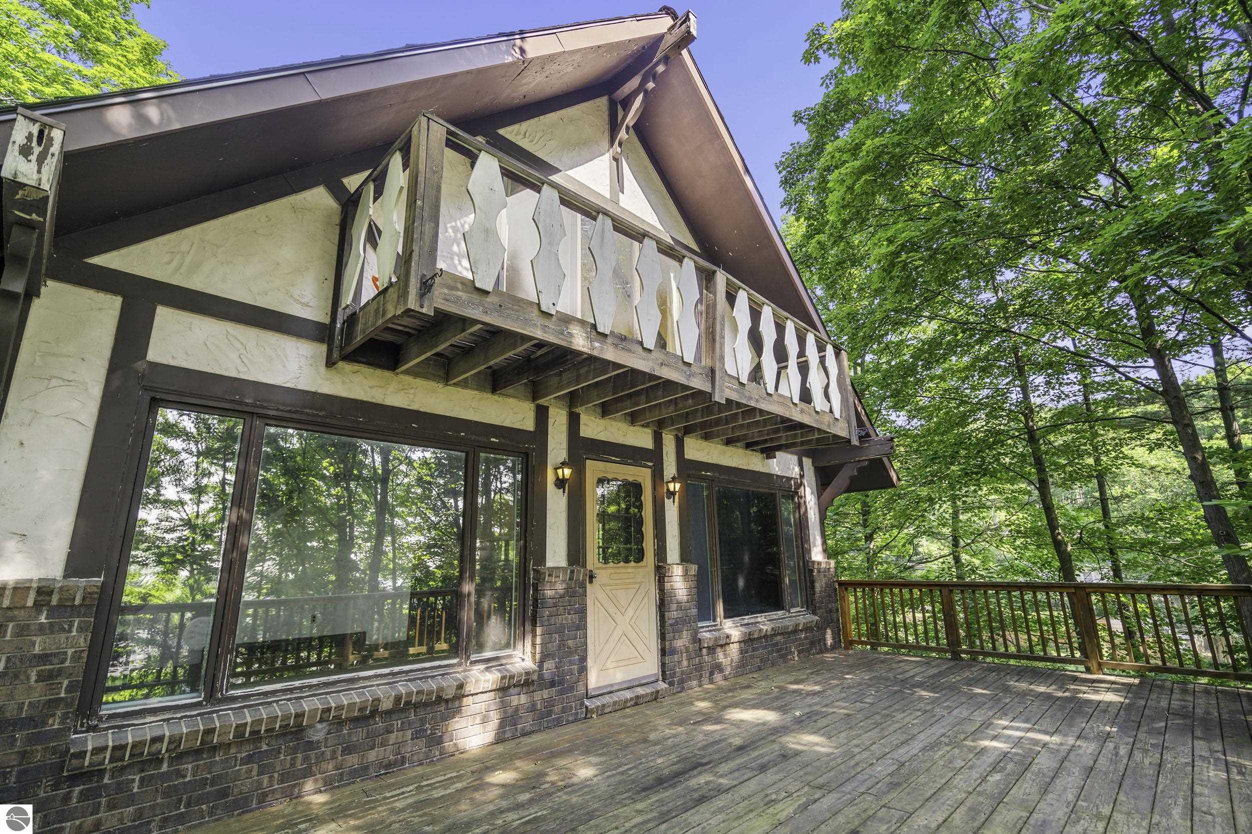 4652 Briarcliff Drive