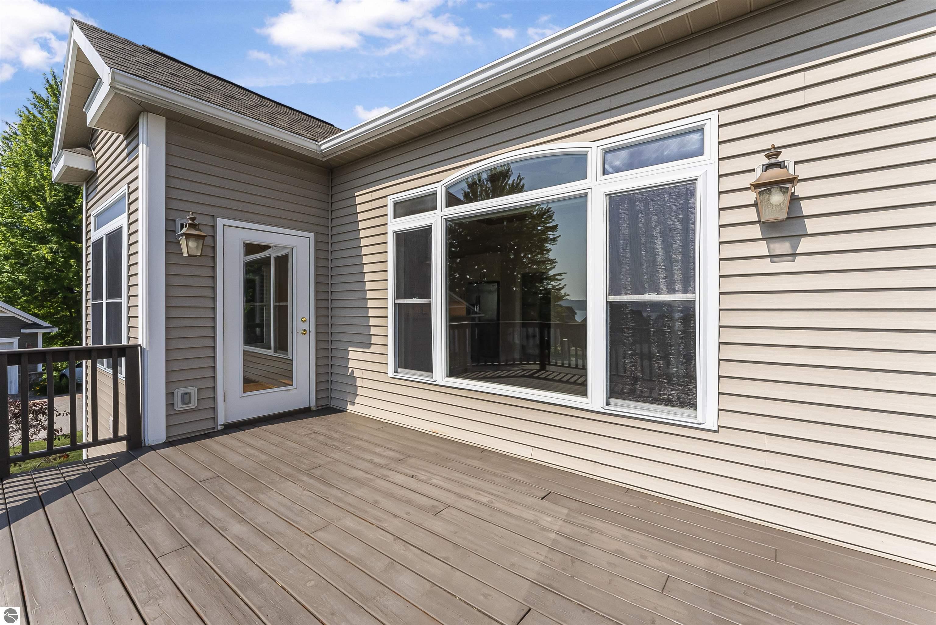 898 N Bay Cliff Drive # 25, Suttons Bay Unit: 25