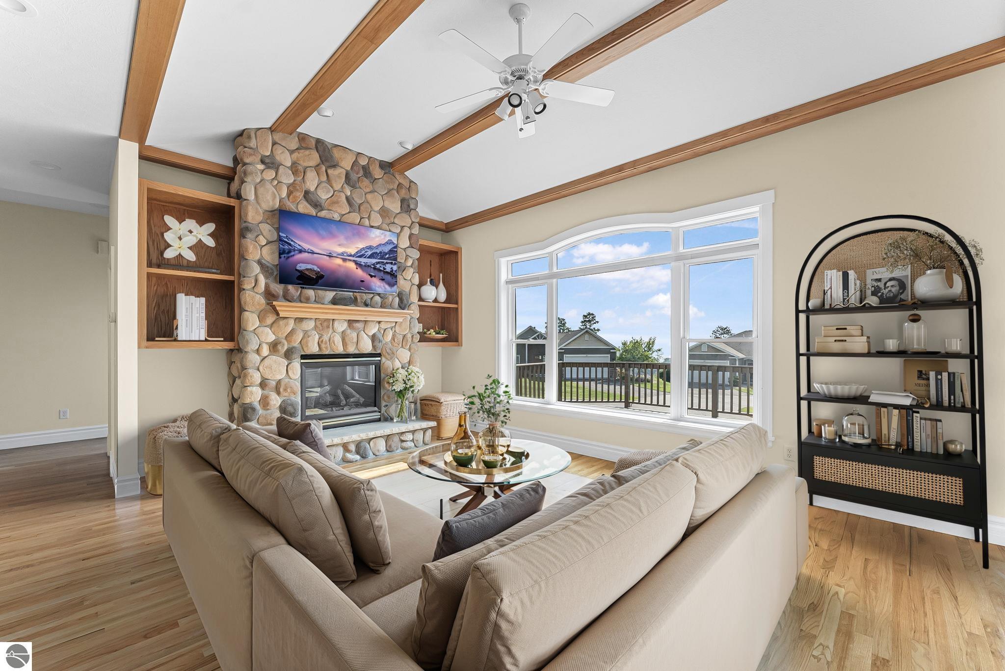 898 N Bay Cliff Drive # 25, Suttons Bay Unit: 25