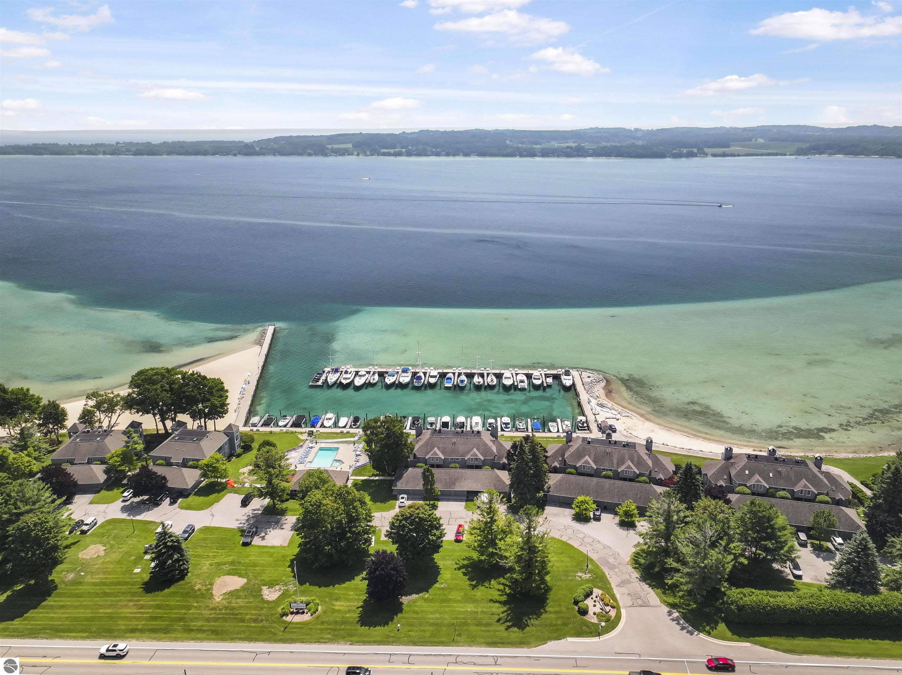 898 N Bay Cliff Drive # 25, Suttons Bay Unit: 25