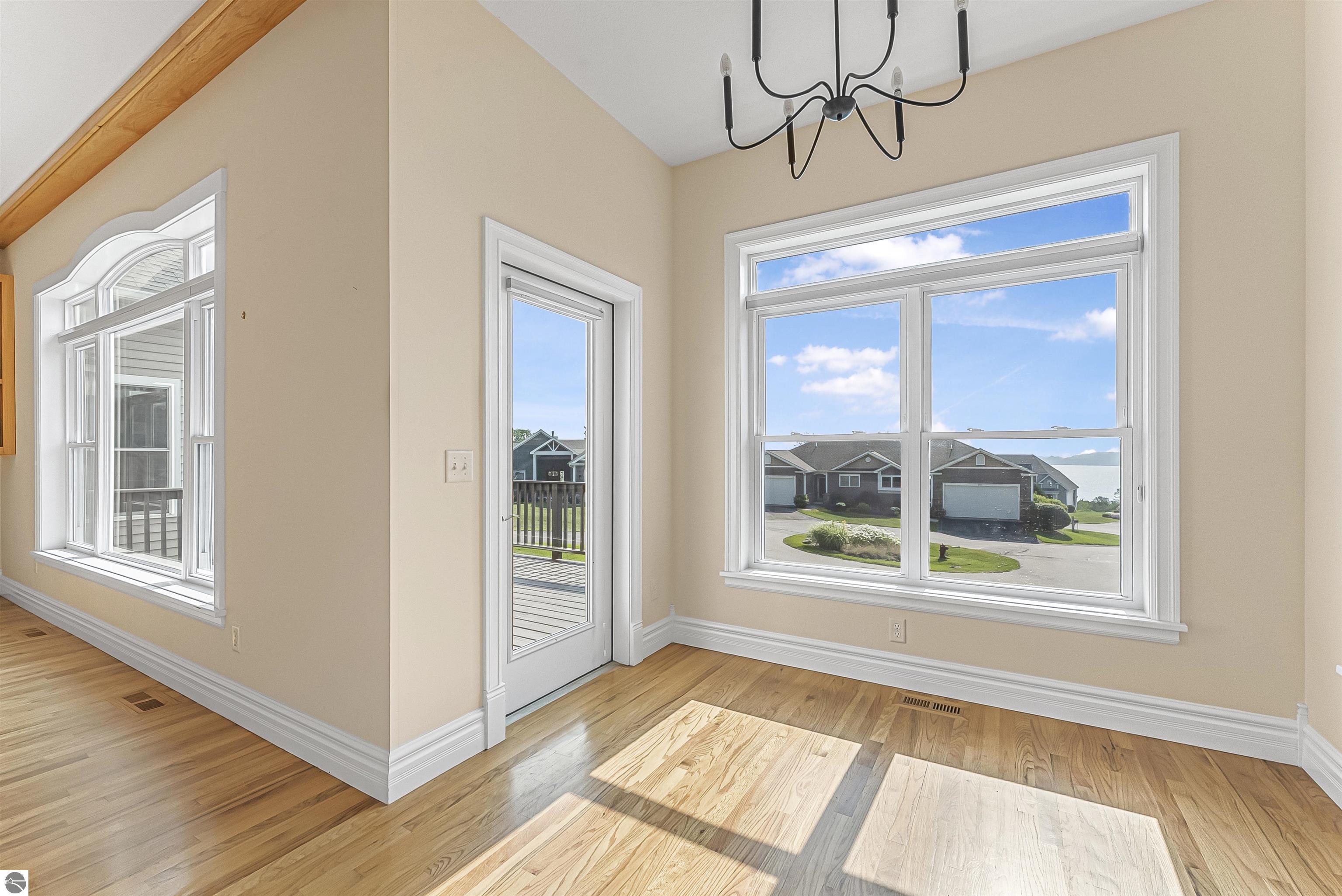 898 N Bay Cliff Drive # 25, Suttons Bay Unit: 25