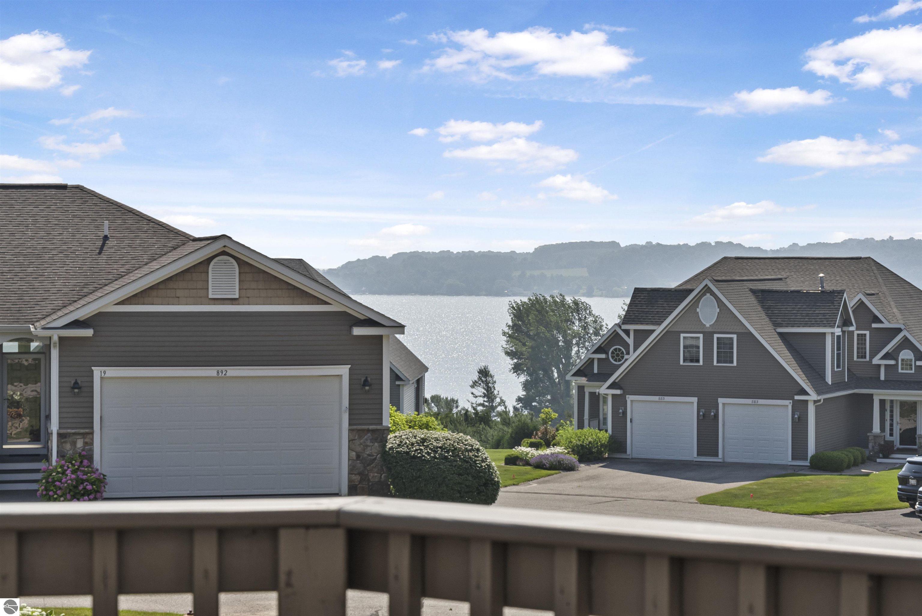 898 N Bay Cliff Drive # 25, Suttons Bay Unit: 25