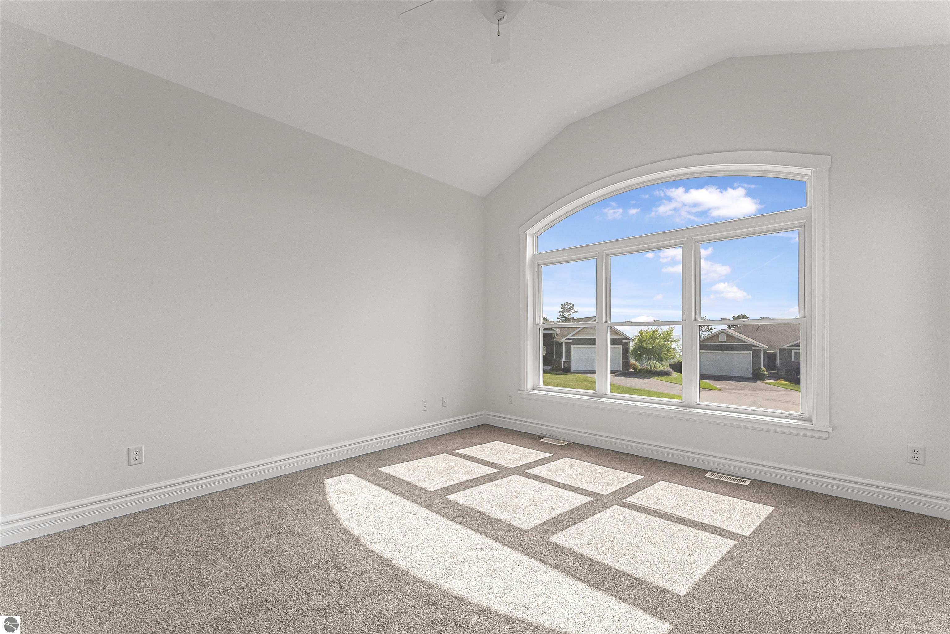 898 N Bay Cliff Drive # 25, Suttons Bay Unit: 25