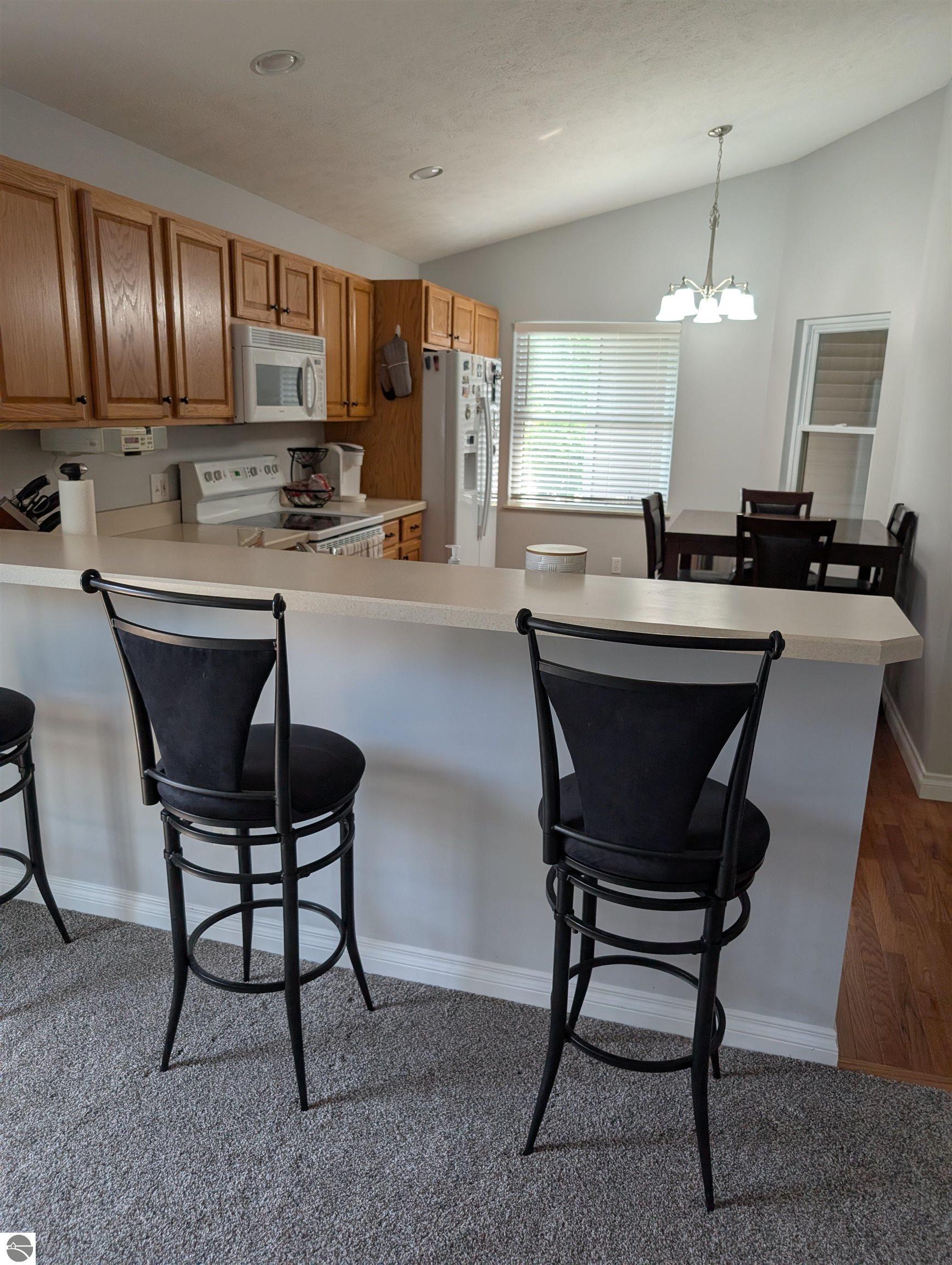 3819 Creekside Drive