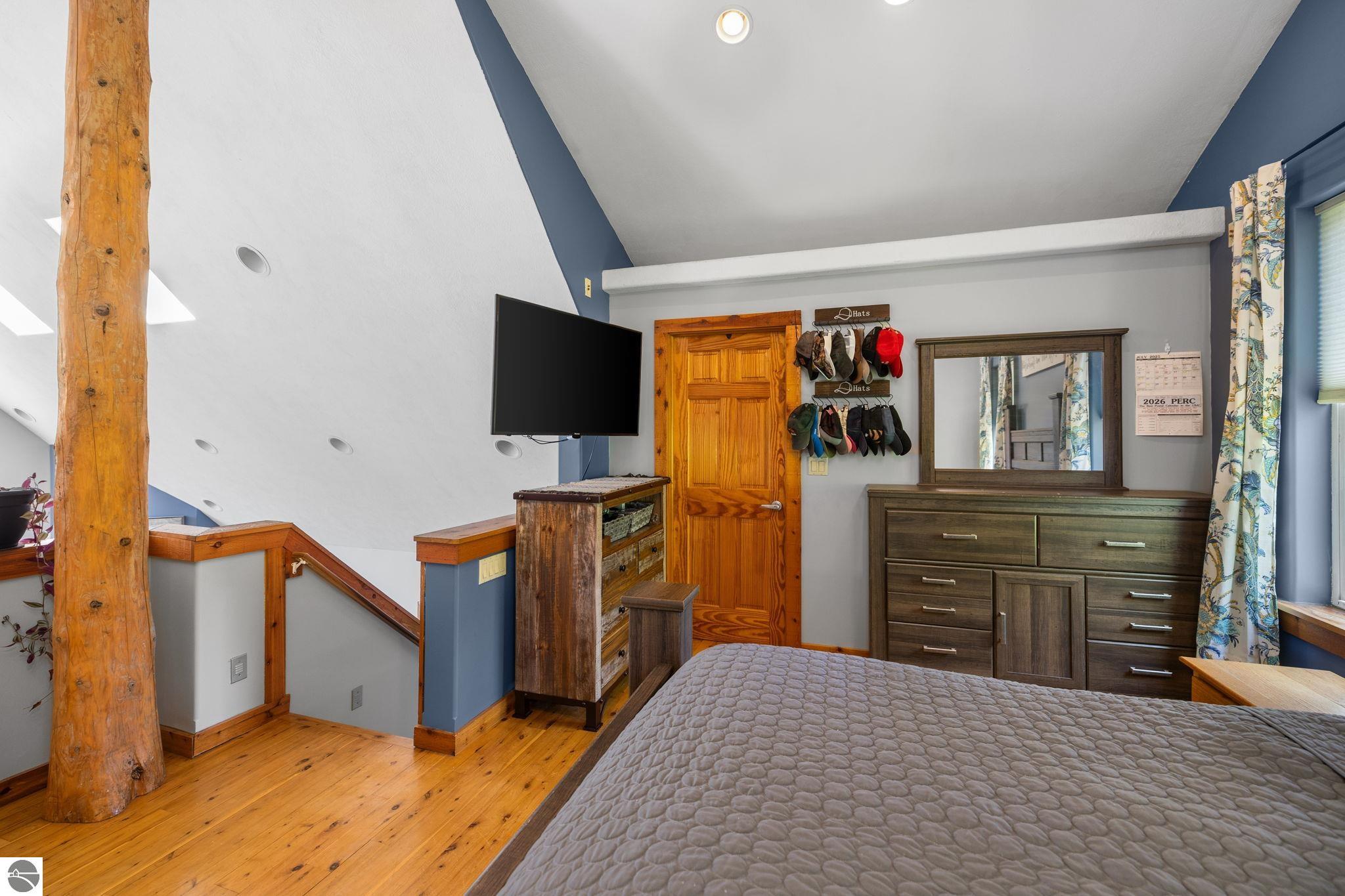 8433 Dell Road