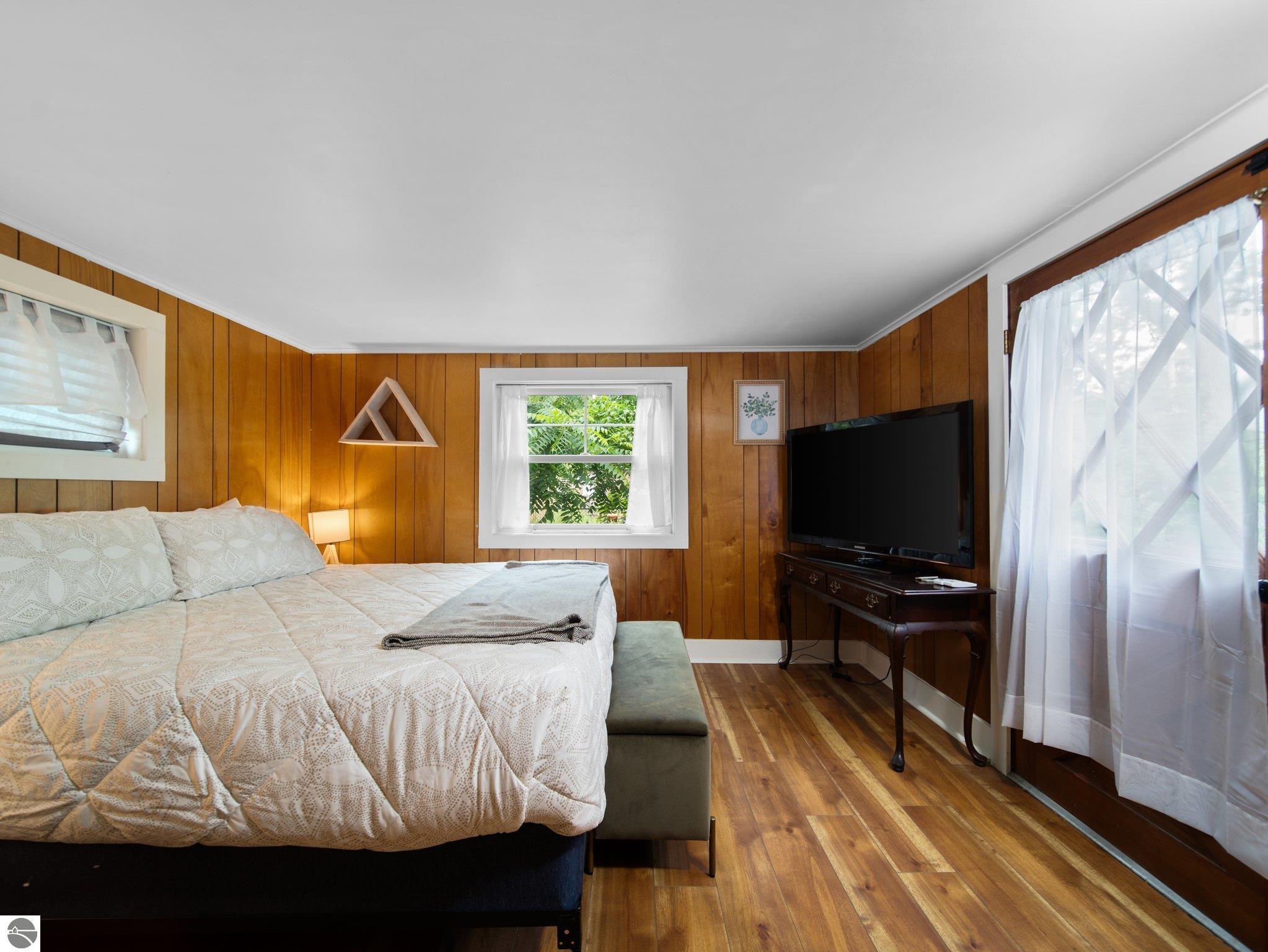 210 E Fourteenth Street