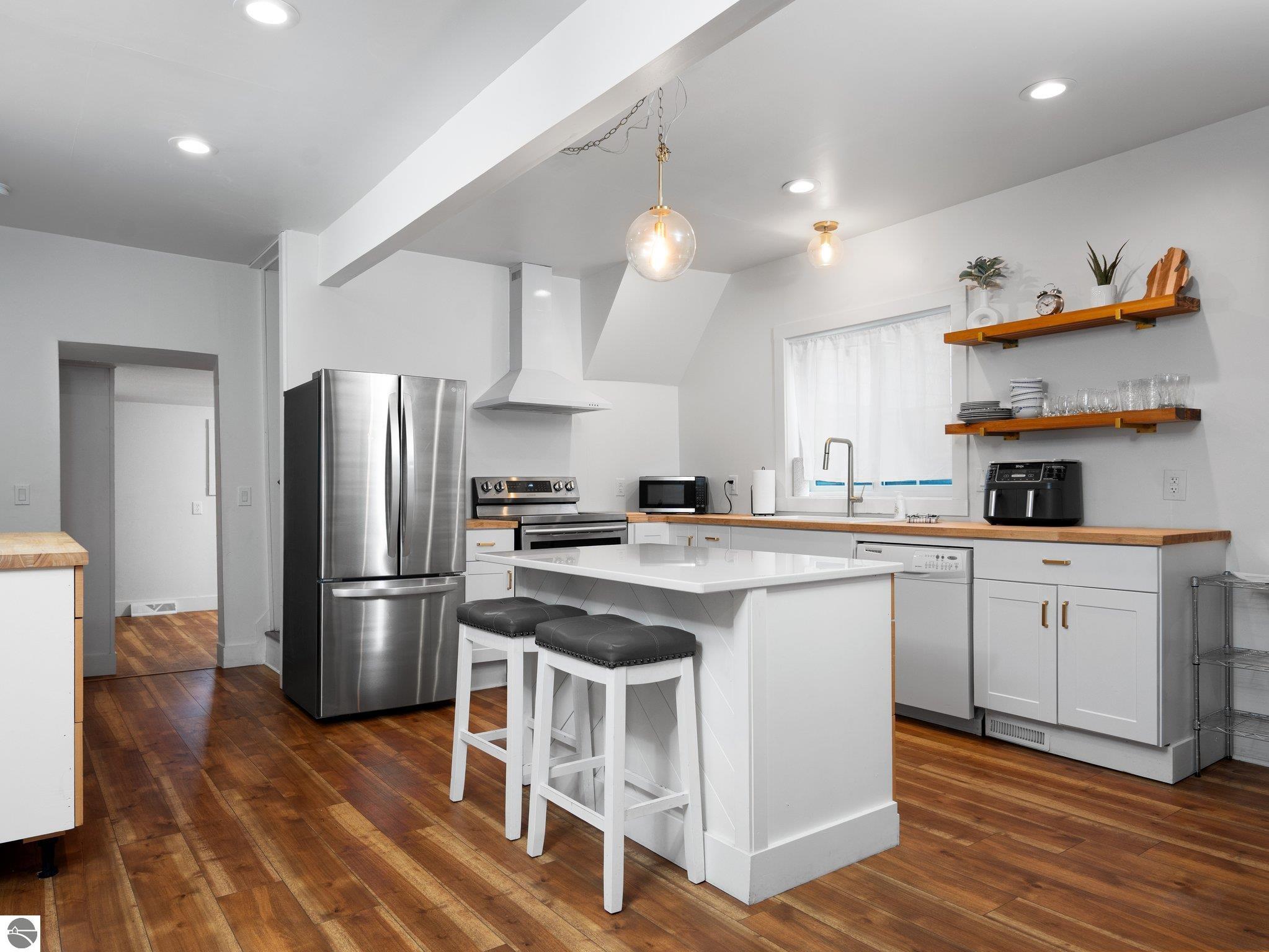 210 E Fourteenth Street