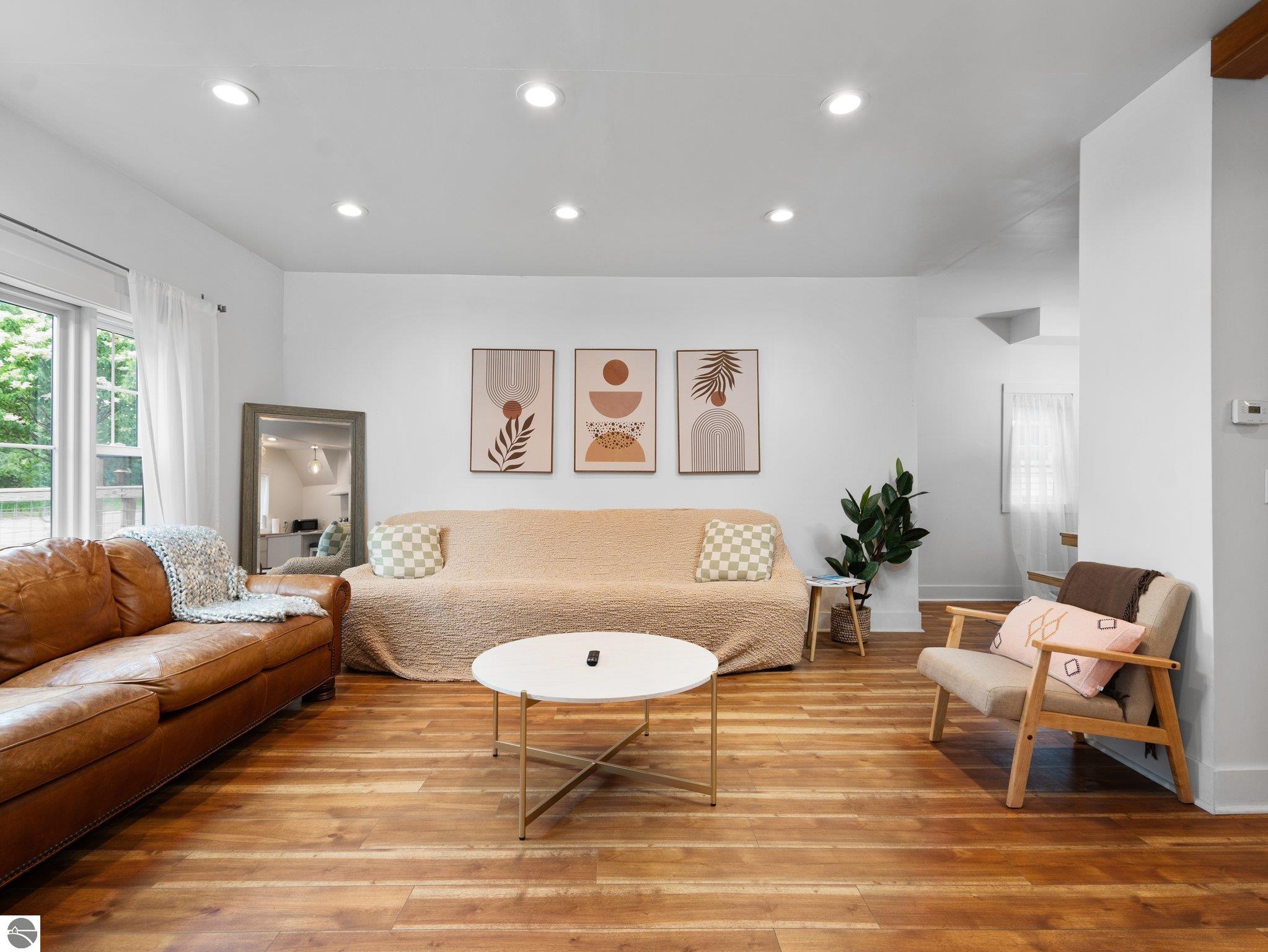 210 E Fourteenth Street
