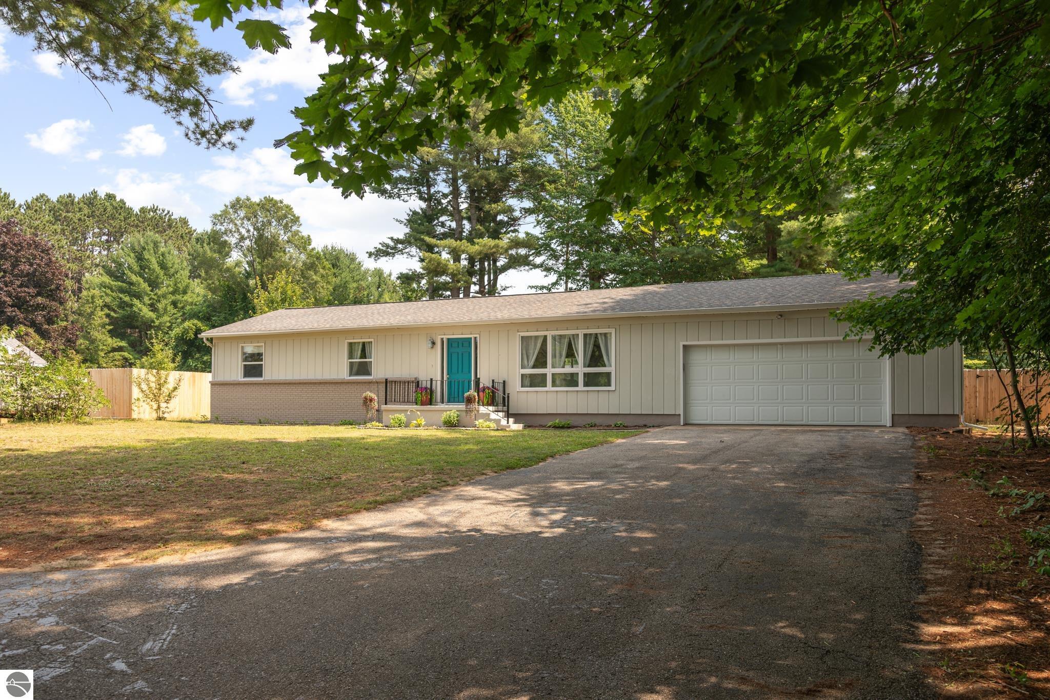 1970 South Long Lake Road