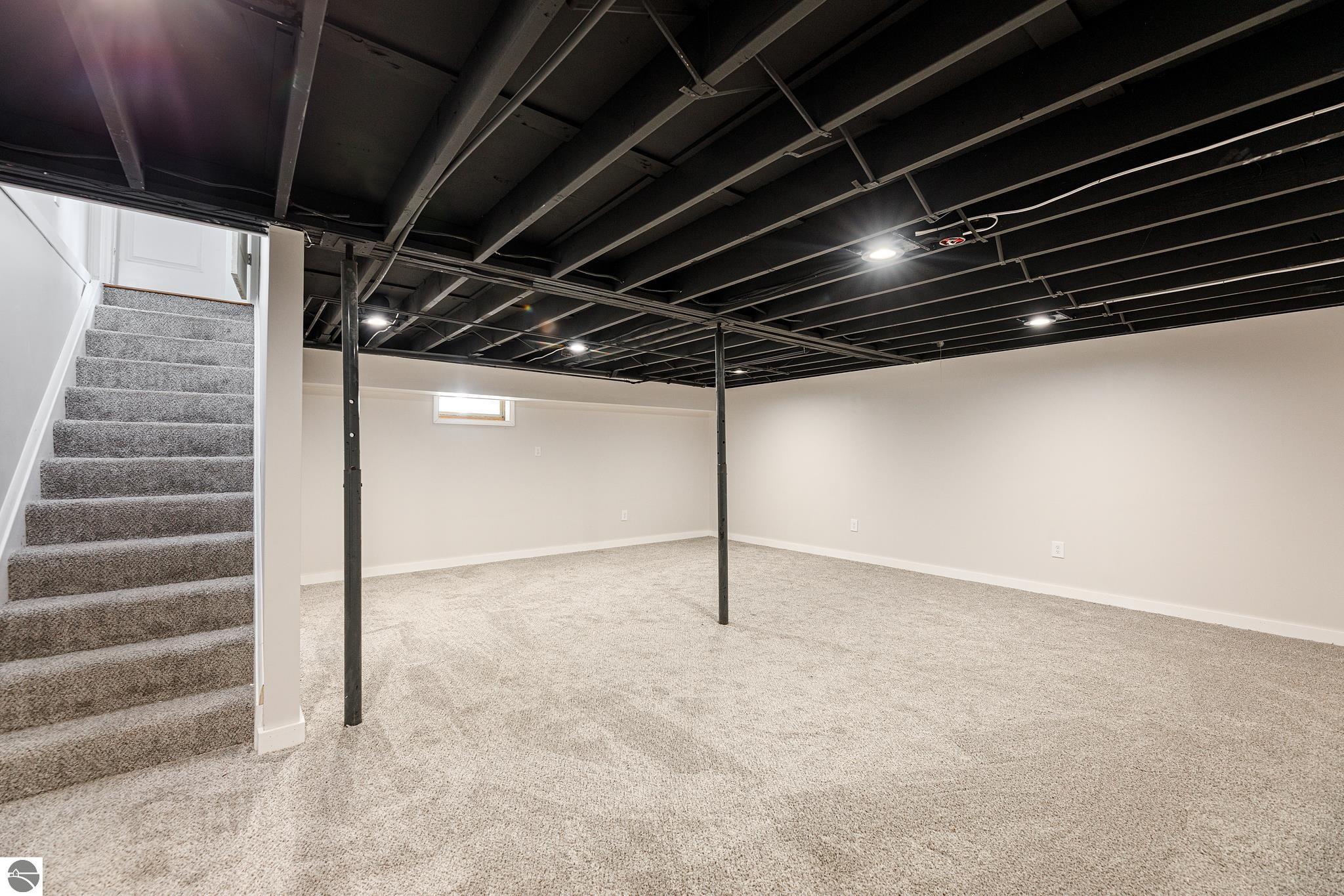 1970 South Long Lake Road