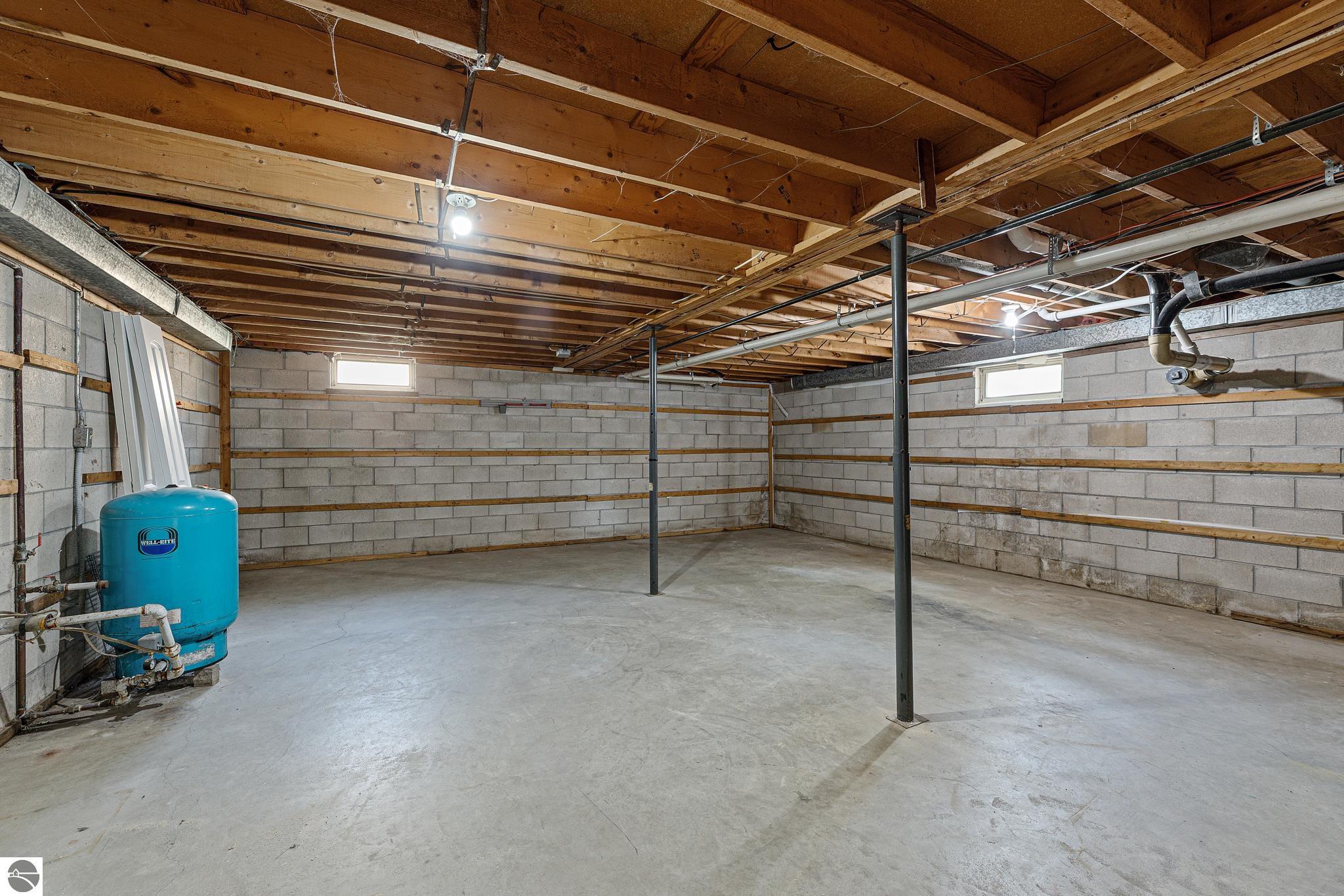 1970 South Long Lake Road